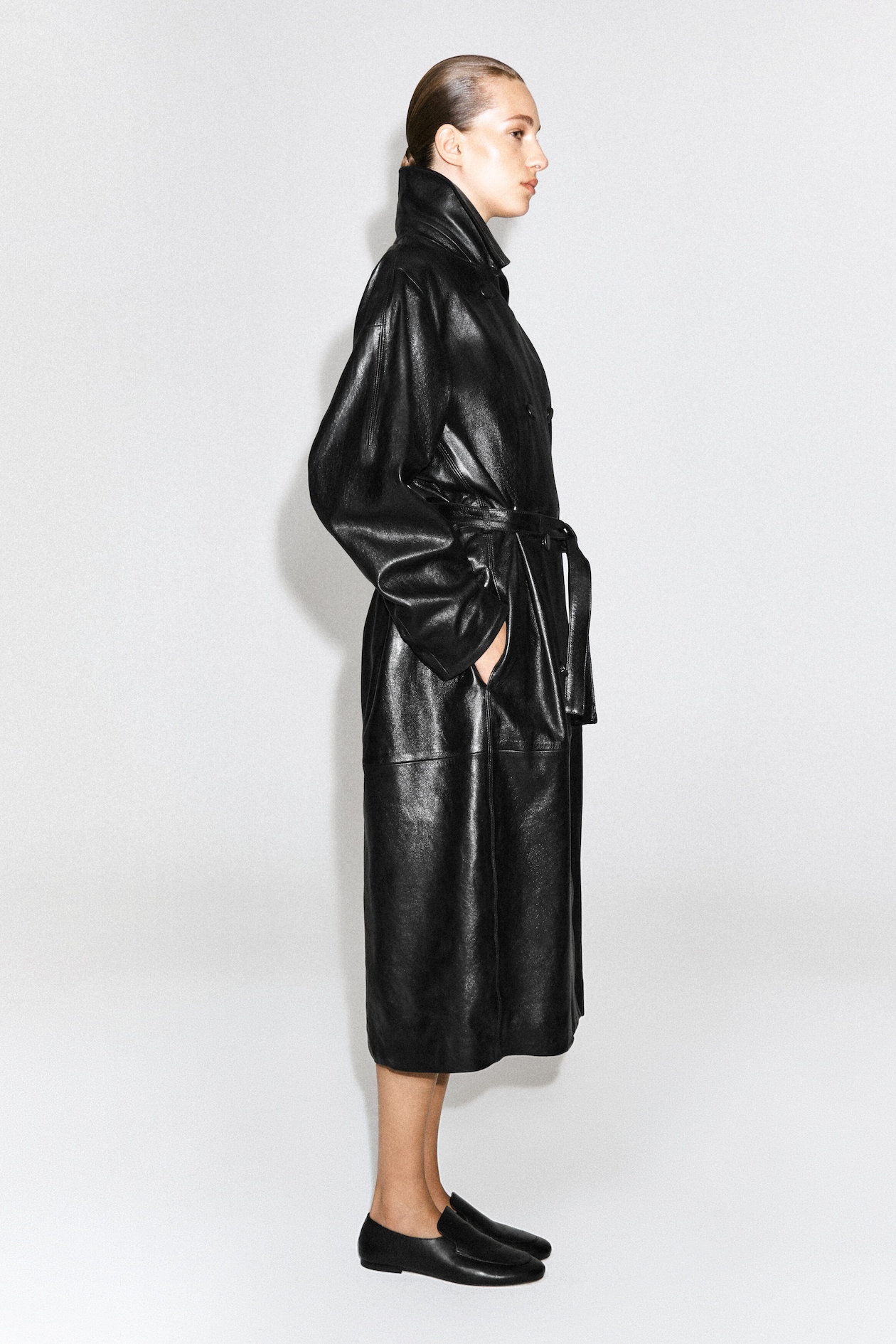 OVERSIZED BELTED LEATHER LONG COAT — BLACK