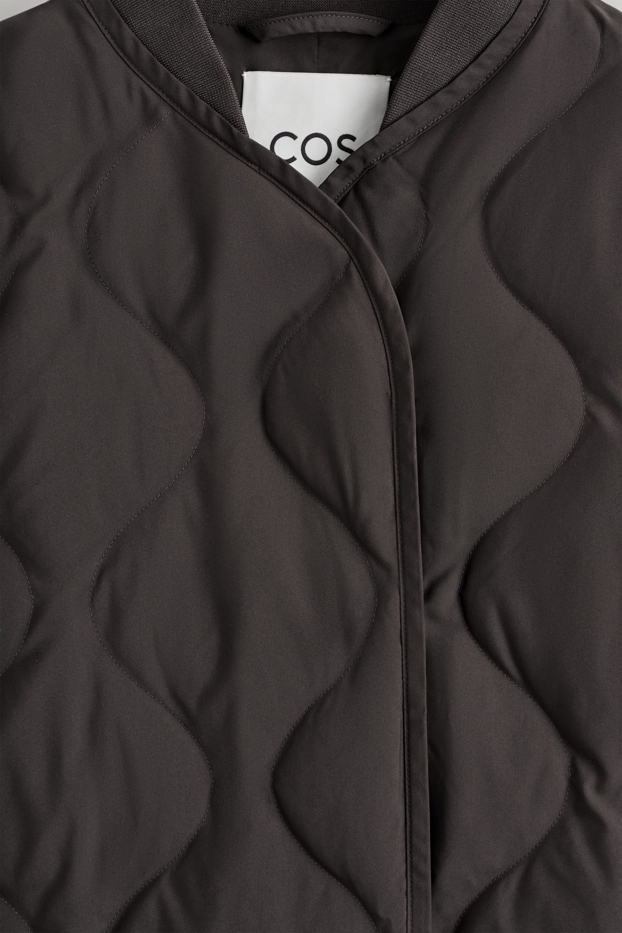 StillMedia/DescriptiveDetail