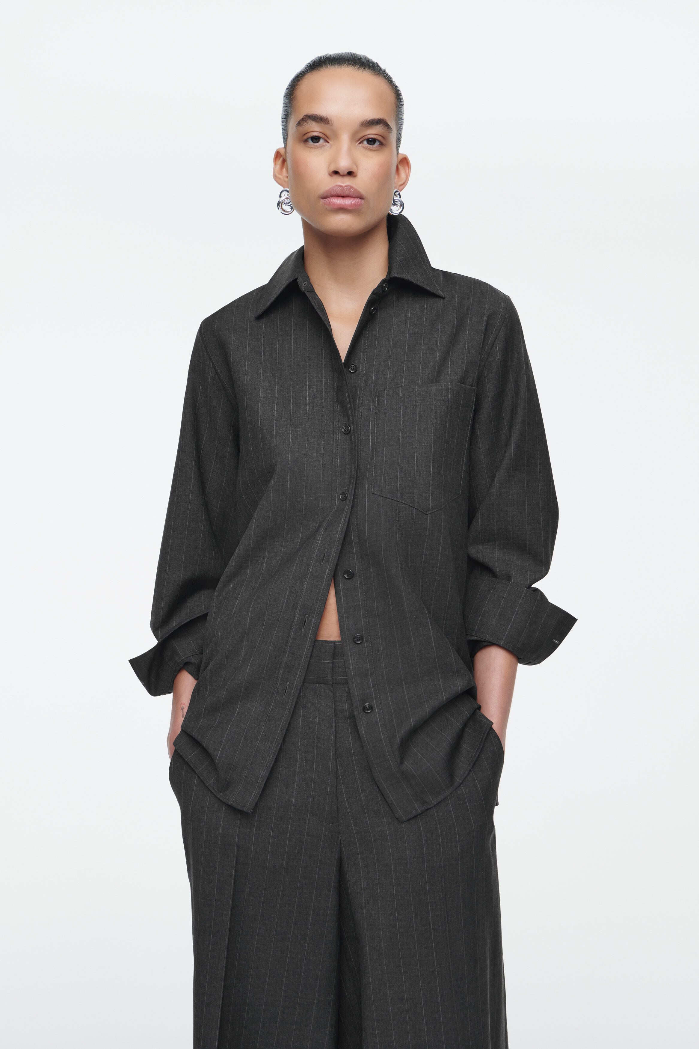 RELAXED PINSTRIPED WOOL SHIRT - DARK GREY / PINSTRIPED | COS