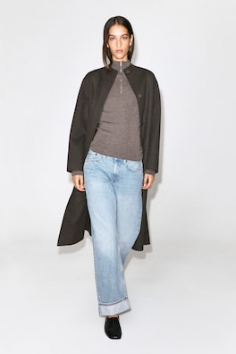 FOLDED CURVED-LEG TURN-UP JEANS — BLUE 2
