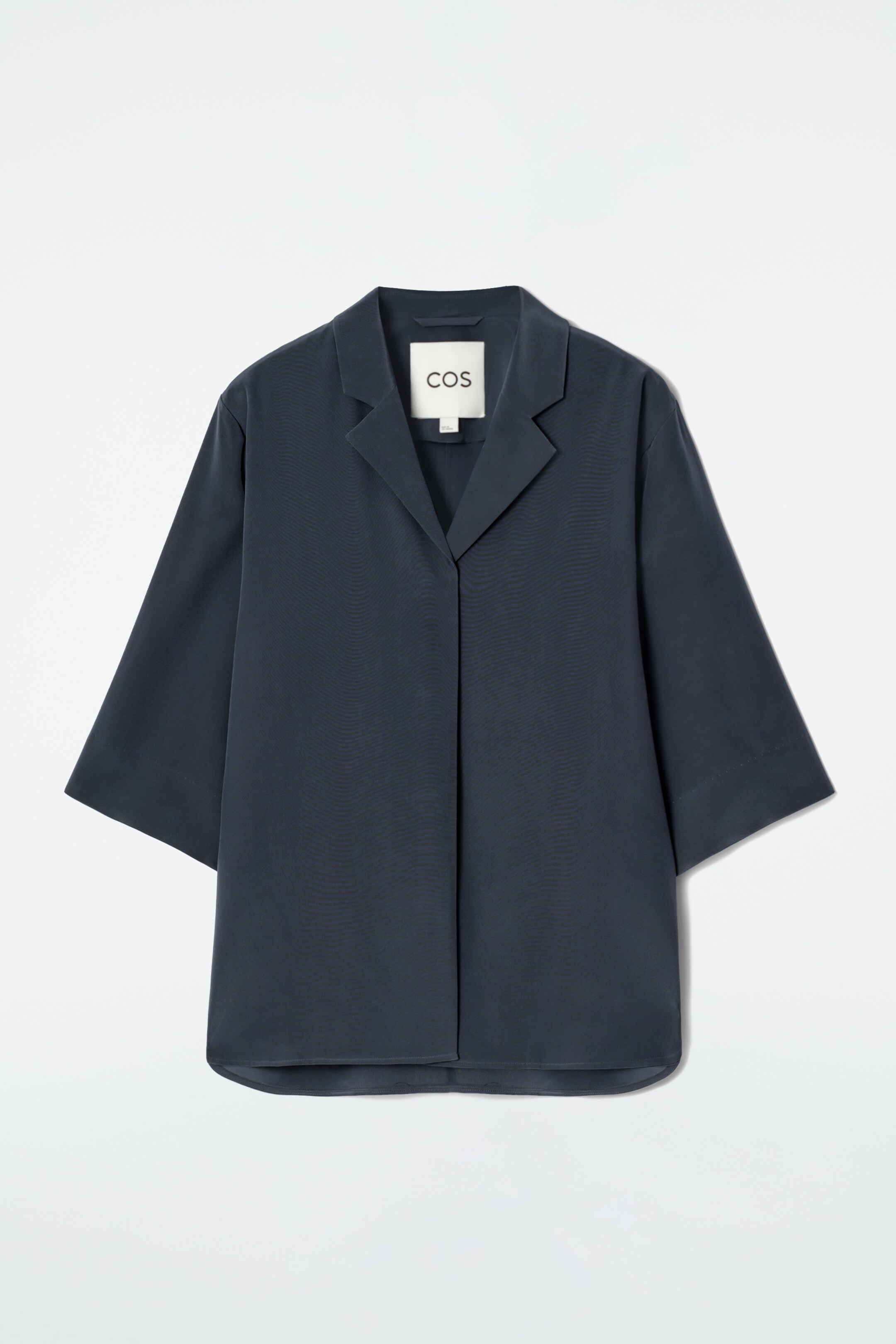 Ver imagem maior: CAMISA DE SEDA COM GOLA CAMP - AZUL-MARINHO - SENHORA | H&M PT 6
