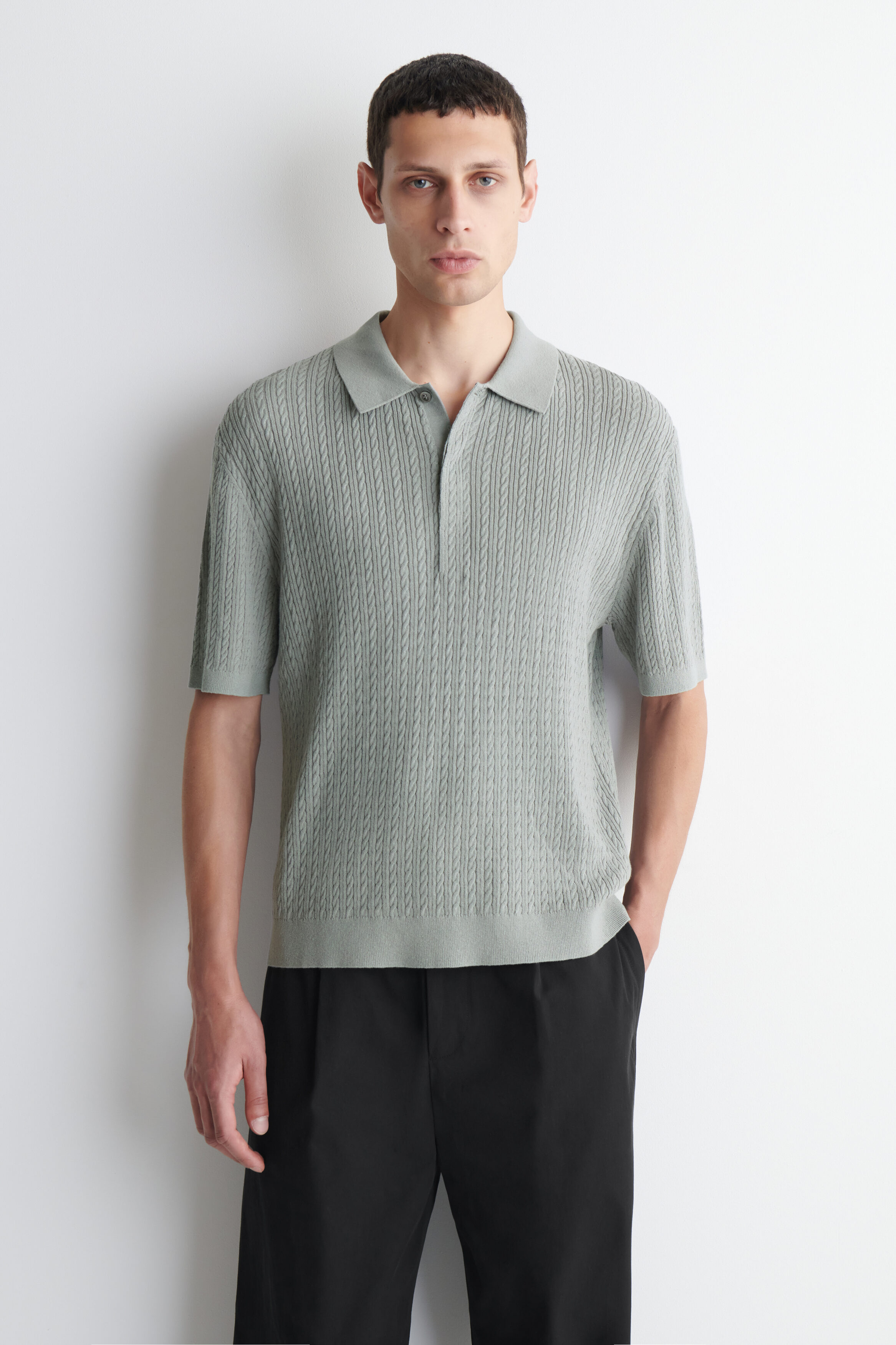 CABLE-KNIT COTTON-LINEN POLO SHIRT - GREY | COS