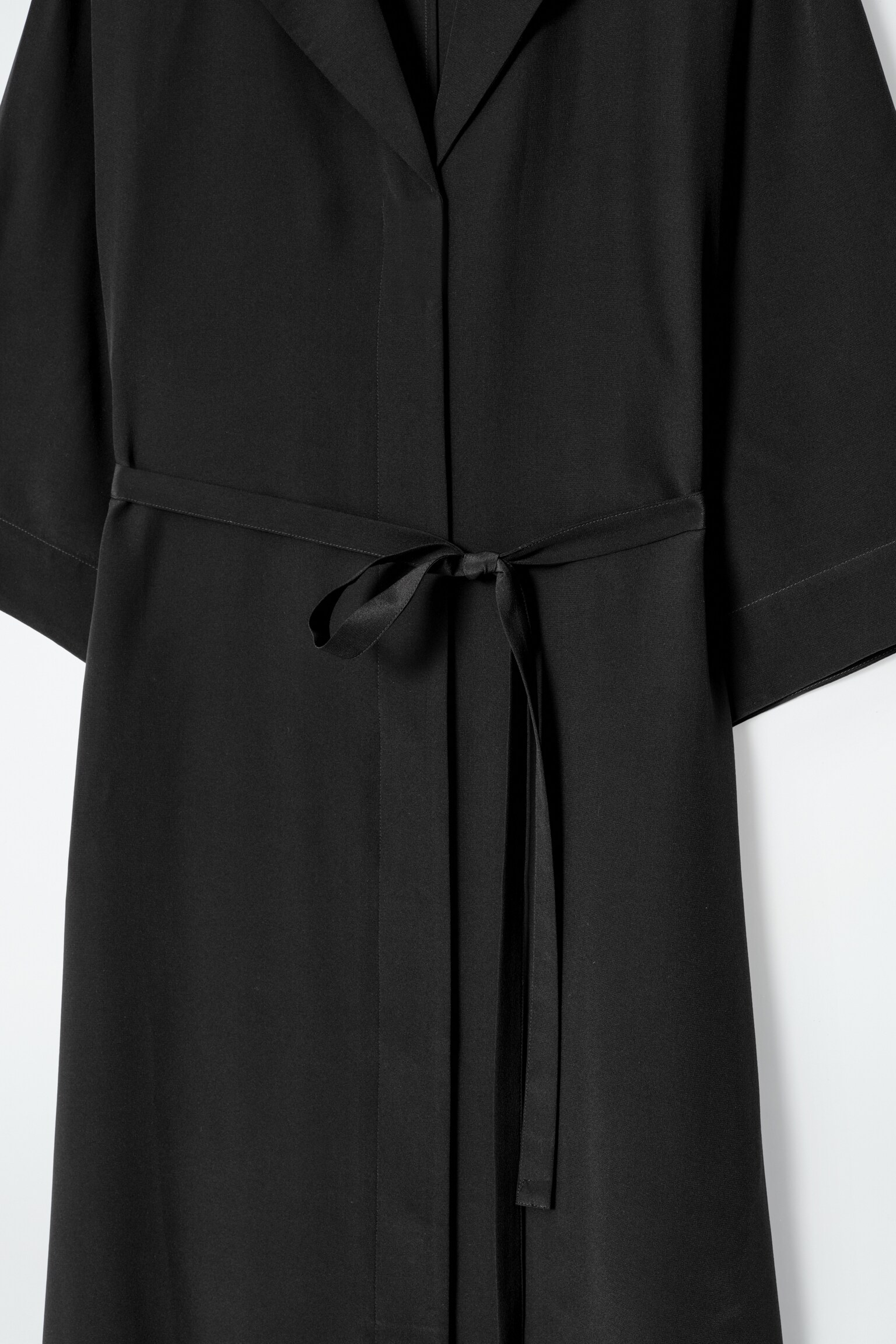 VESTIDO CAMISERO DE SEDA CON CINTURÓN - NEGRO - 4