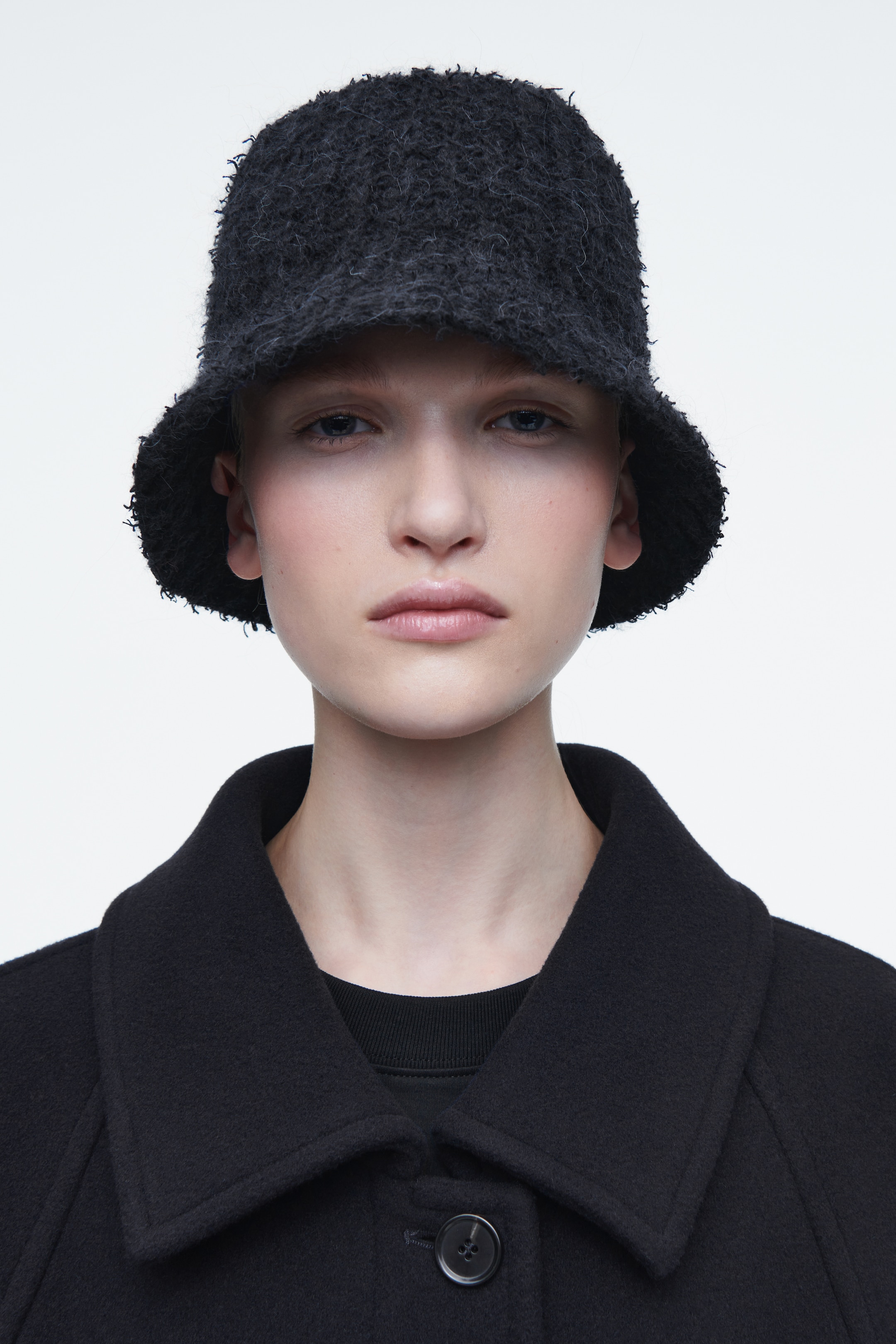 Grösseres Bild ansehen: STRUKTURIERTER FISCHERHUT - INDIGOBLAU - DAMEN | H&M CH 1