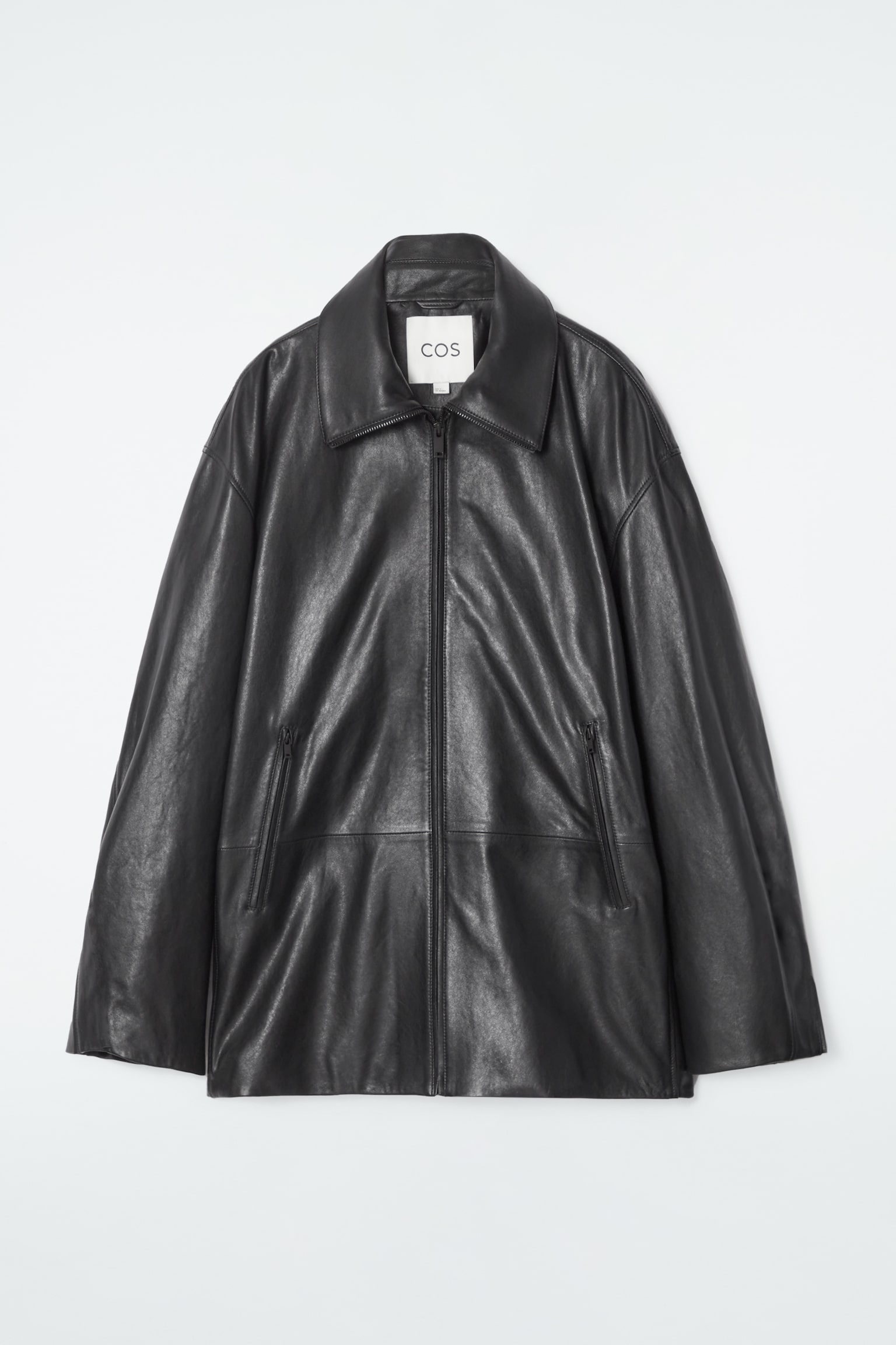 WAISTED LEATHER TRUCKER JACKET - BLACK