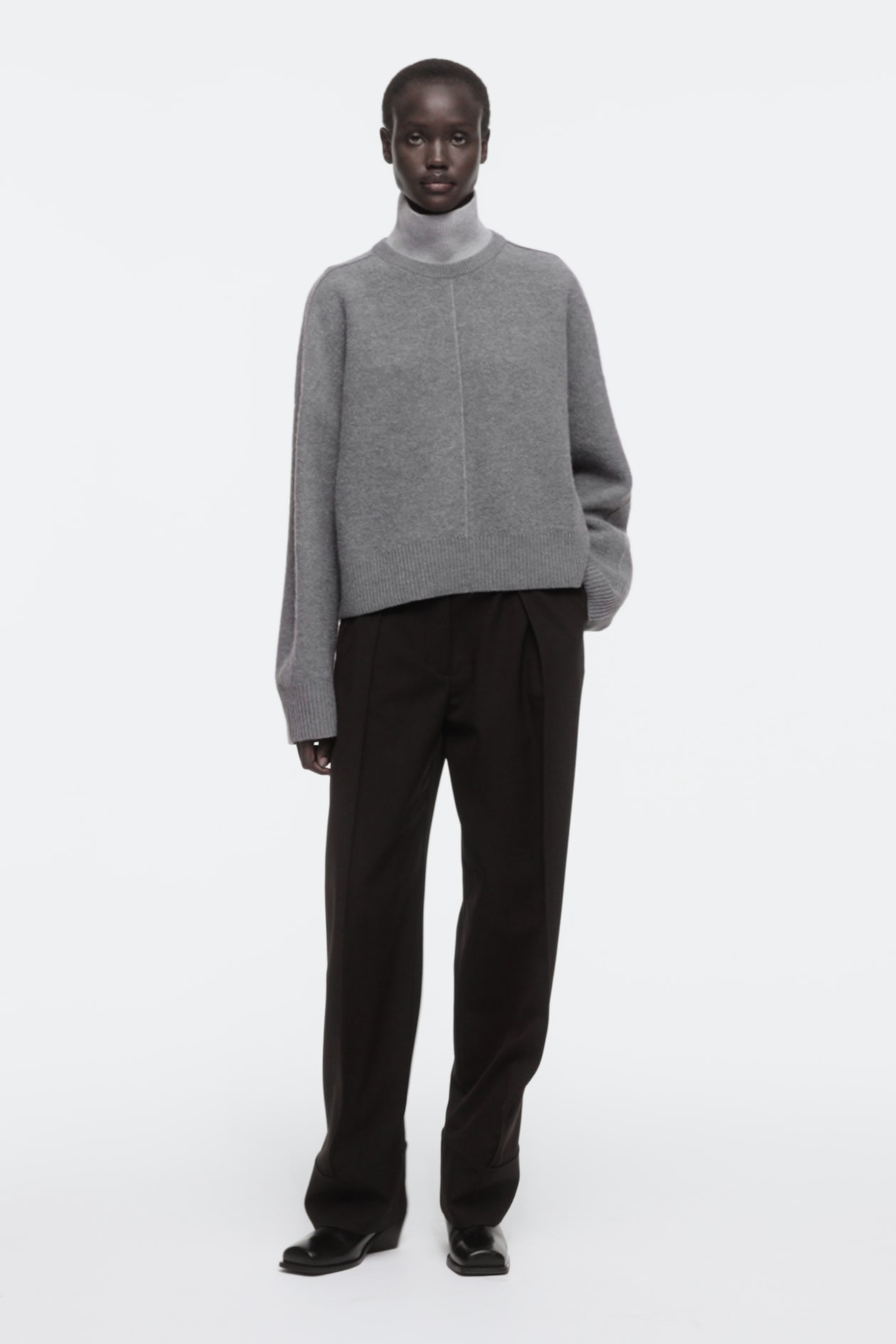 COLOUR-BLOCK LAYERED WOOL JUMPER