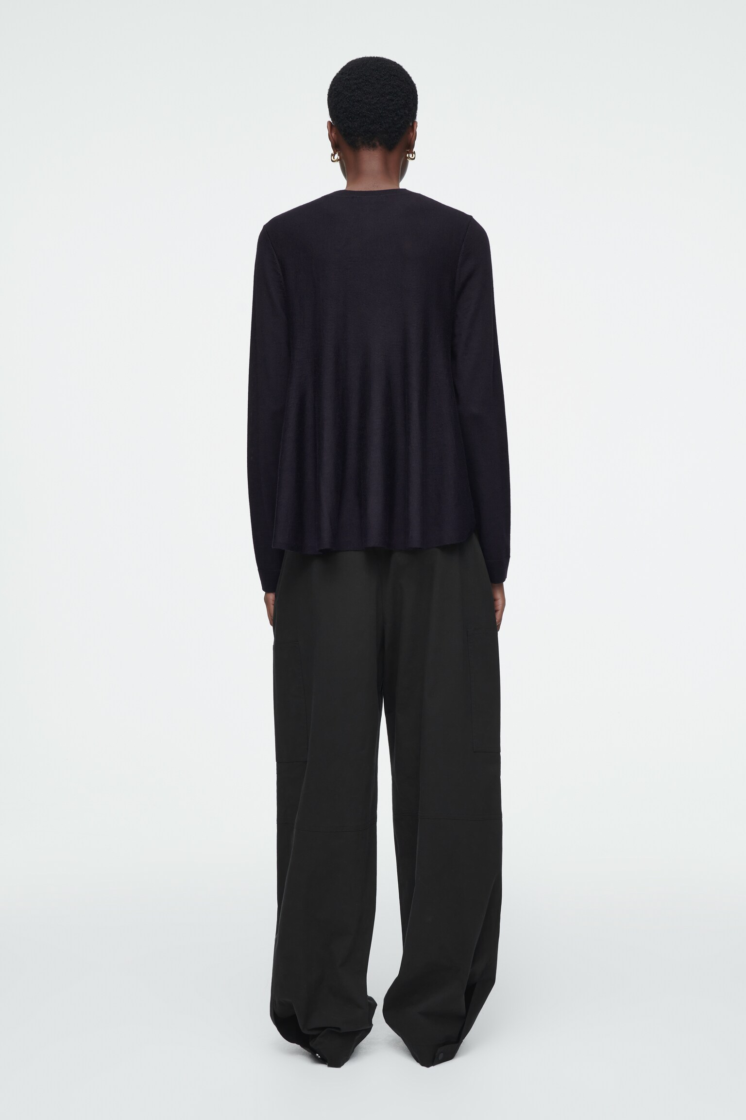 PULL TRAPÈZE EN LAINE MÉRINOS - BLEU MARINE/ROUGE - 7