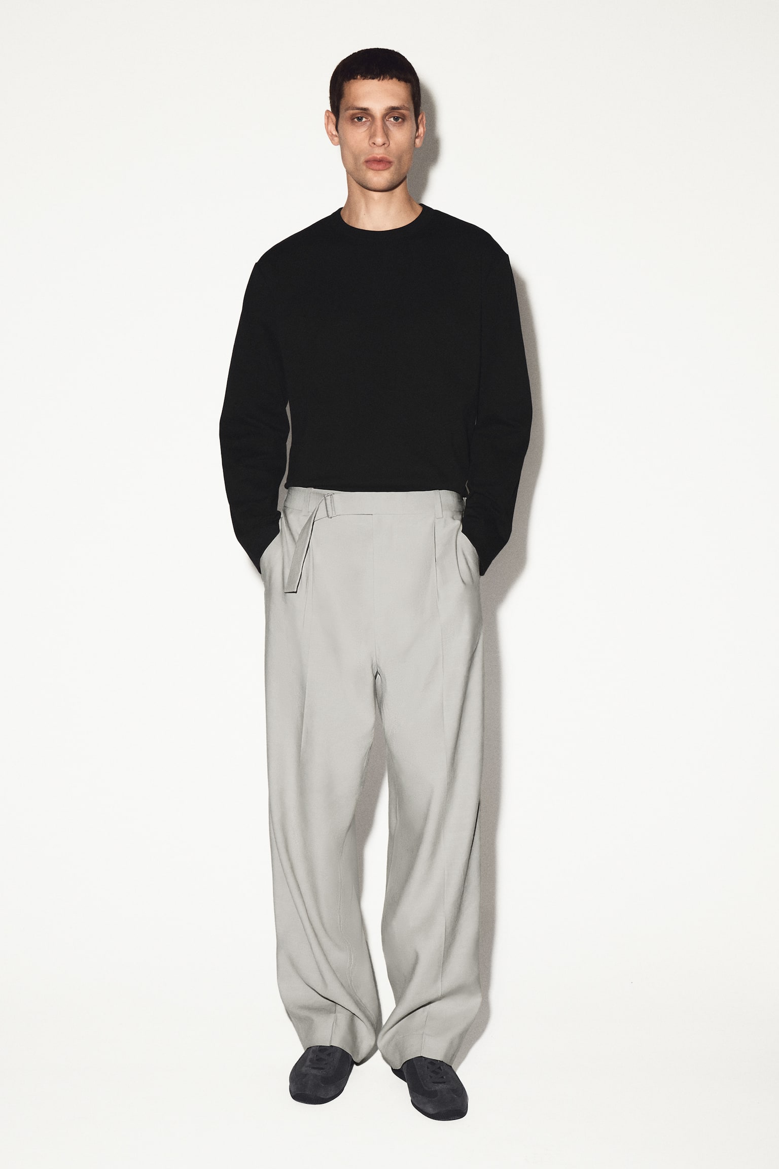 T-SHIRT Z DŁUGIM RĘKAWEM Z DZIANINY DWUŁOŻYSKOWEJ - CZARNY/BIAŁY/CZARNY / PASKI/JASNORÓŻOWY - 9