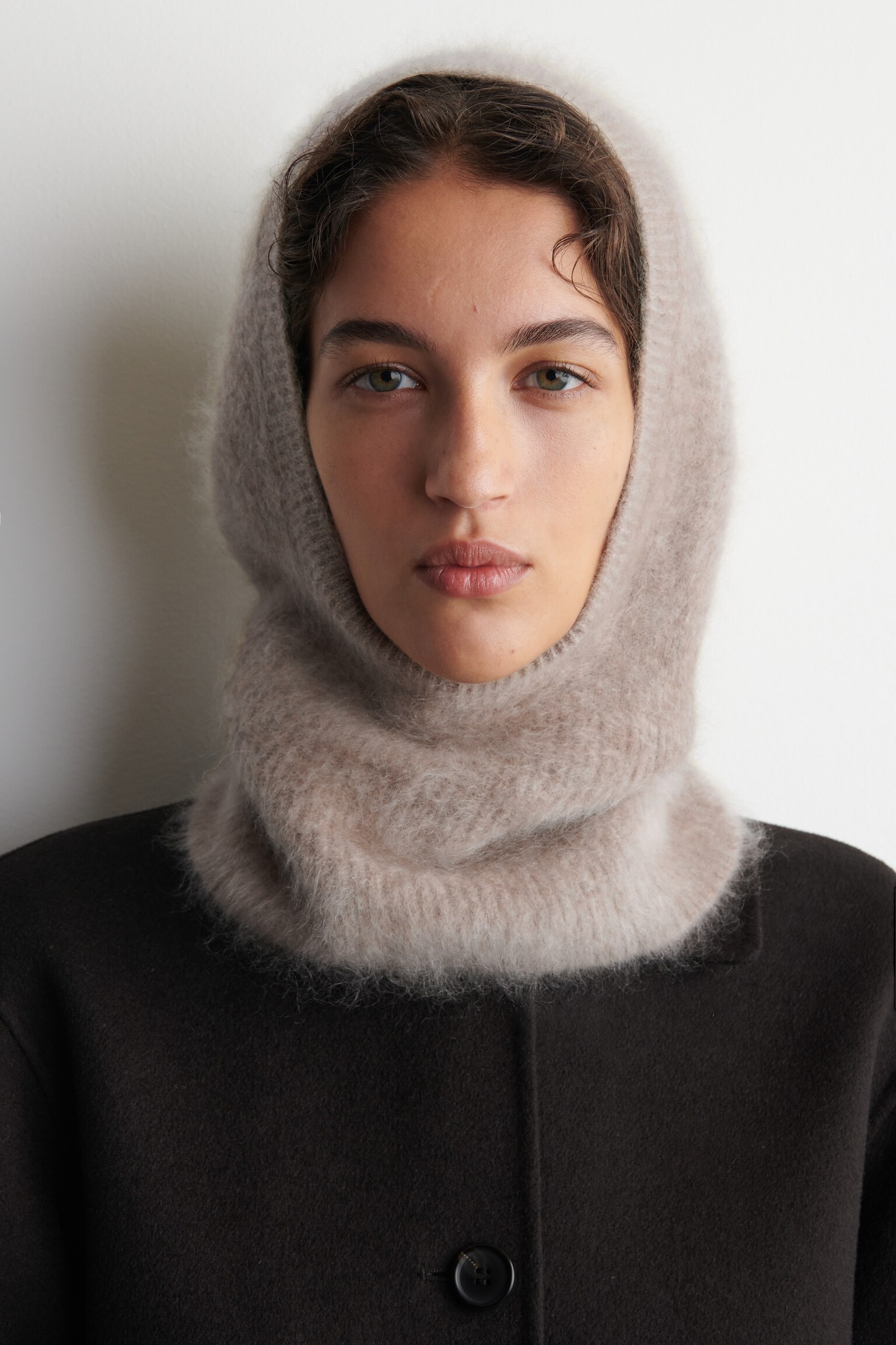 BRUSHED-CASHMERE HOOD - BEGE/CASTANHO ESCURO