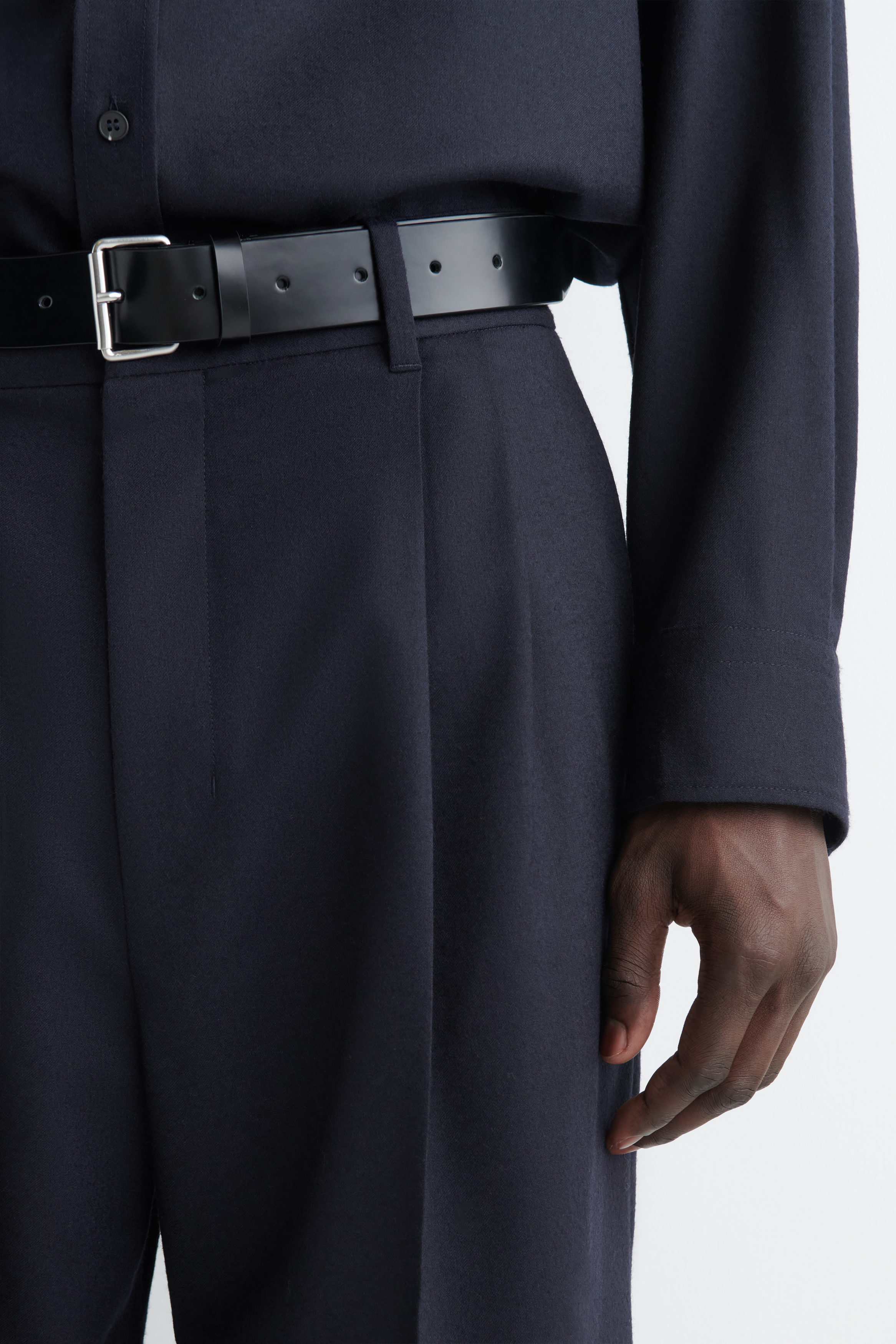 WOOL-FLANNEL PANTS - MIDNIGHT | COS US