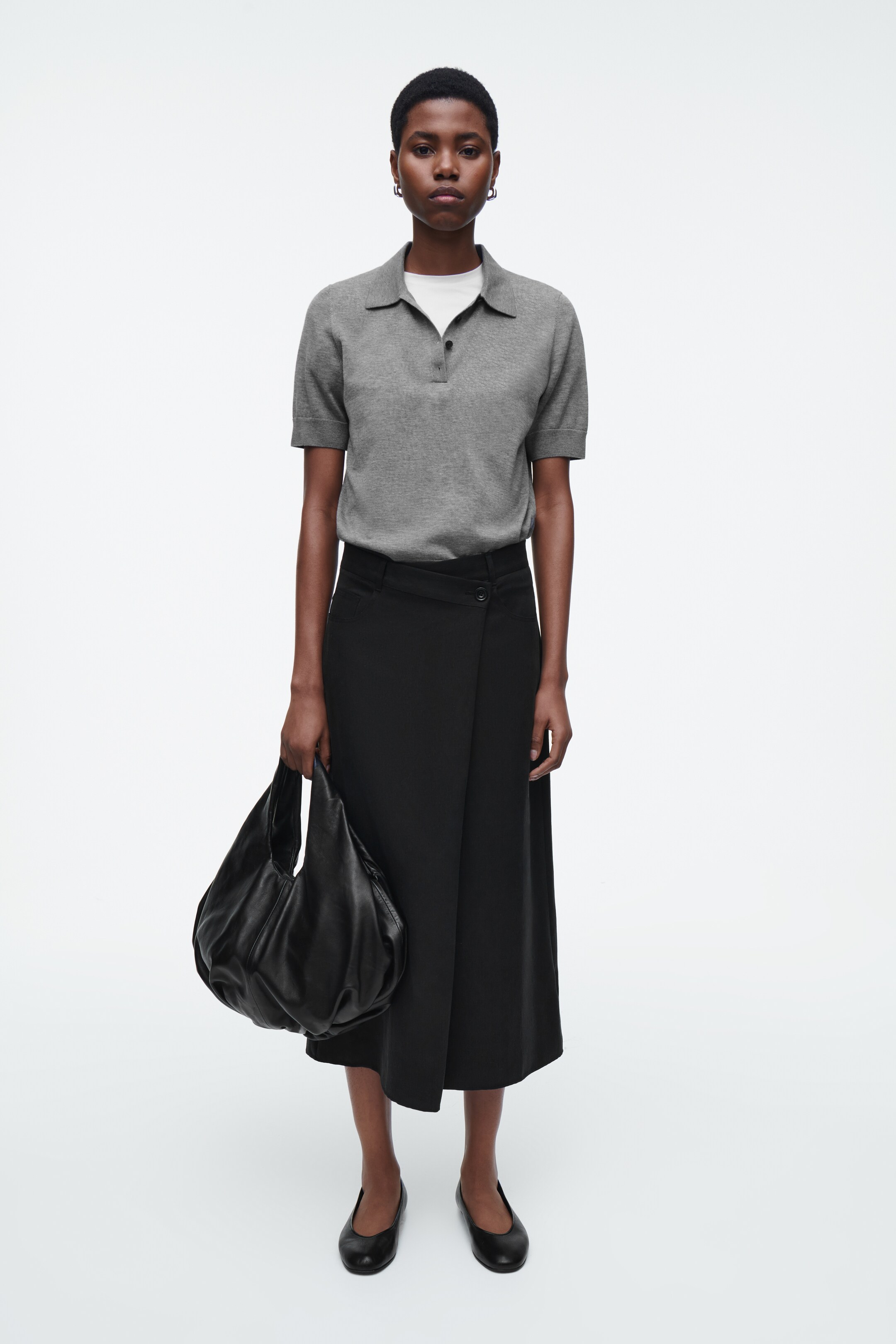 Zobrazit větší obrázek: KABELKA CLOUD - KŮŽE - ČERNÁ - ŽENY | H&M CZ 2