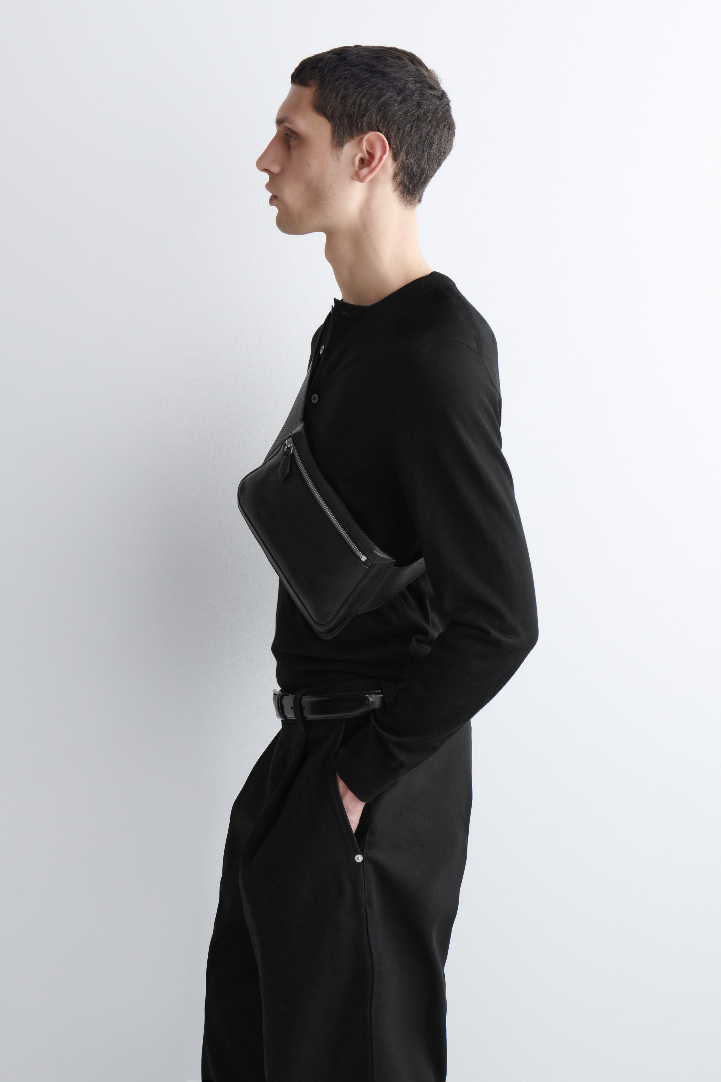 BRUNSWICK BELT BAG - LEATHER - BLACK | COS CA
