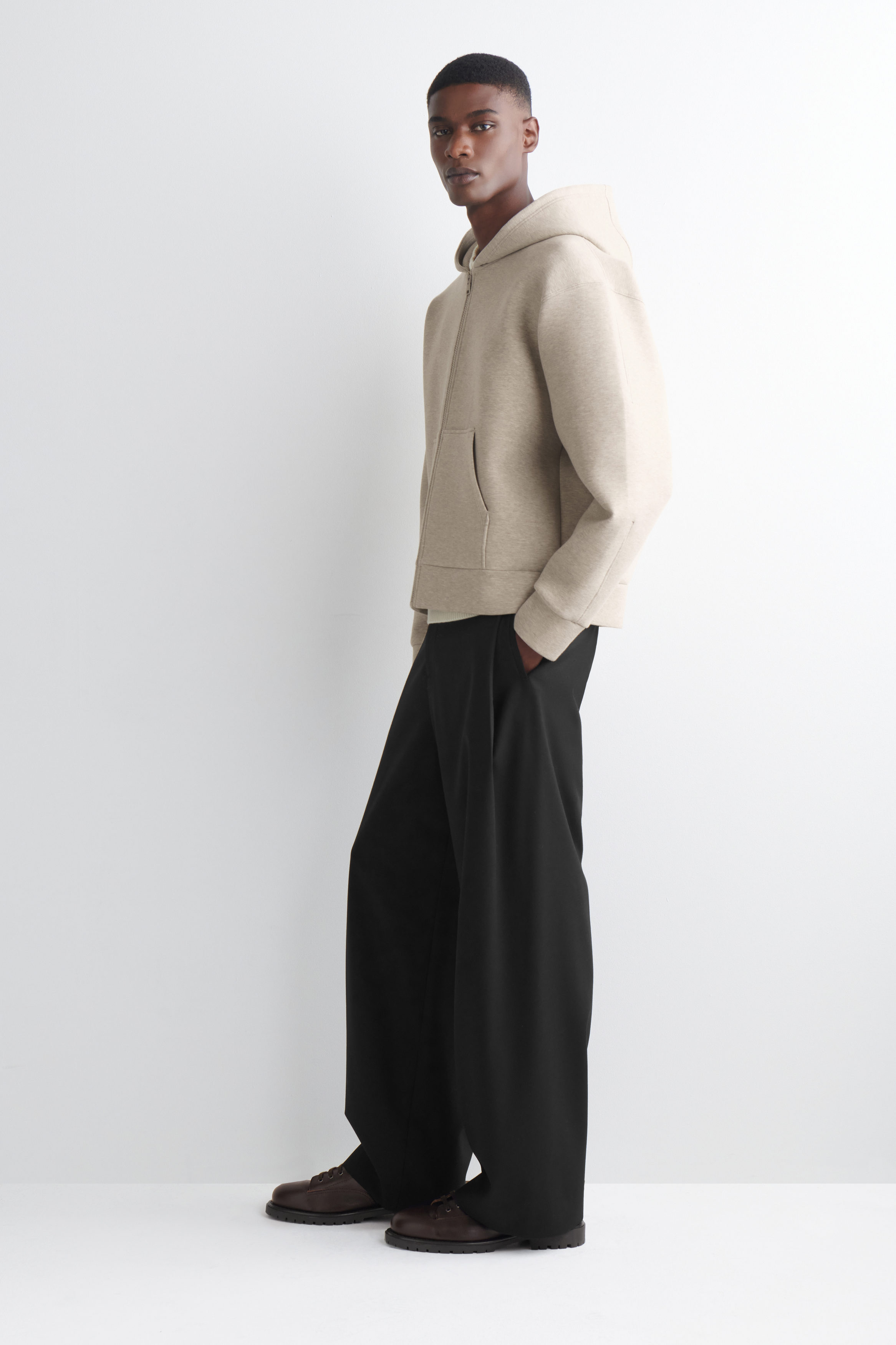 OVERSIZED SCUBA-JERSEY ZIP-UP HOODIE - BEIGE | COS