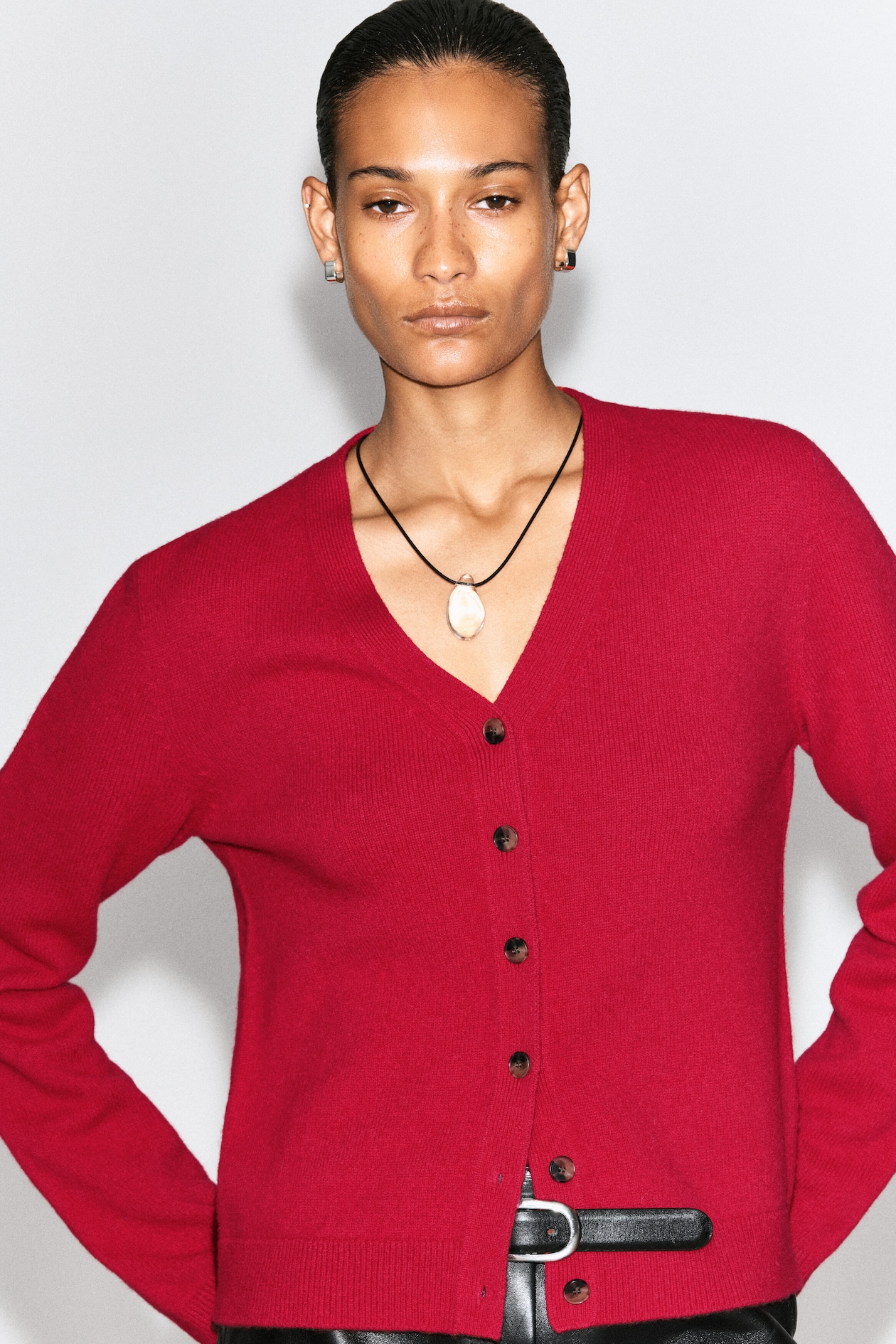 MERINO WOOL V-NECK CARDIGAN — RED