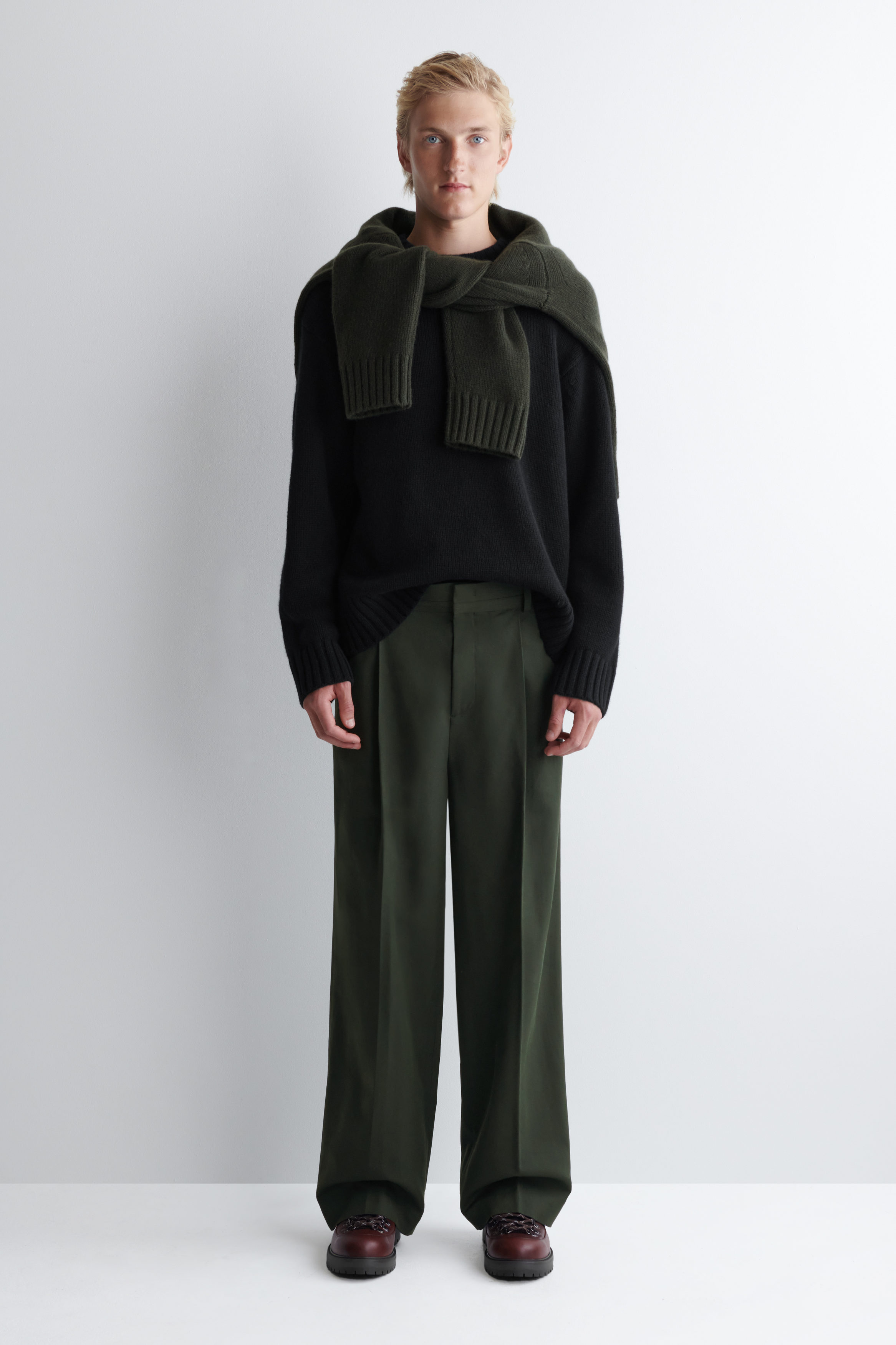 K'ANG / カング | PLEATED WAIST WIDE FIT TROUSERS リネン コットン ワイド トラウザー スラックス | M | グリーン | メンズ e630c48e4cb4221c15e3ae941fcf79
