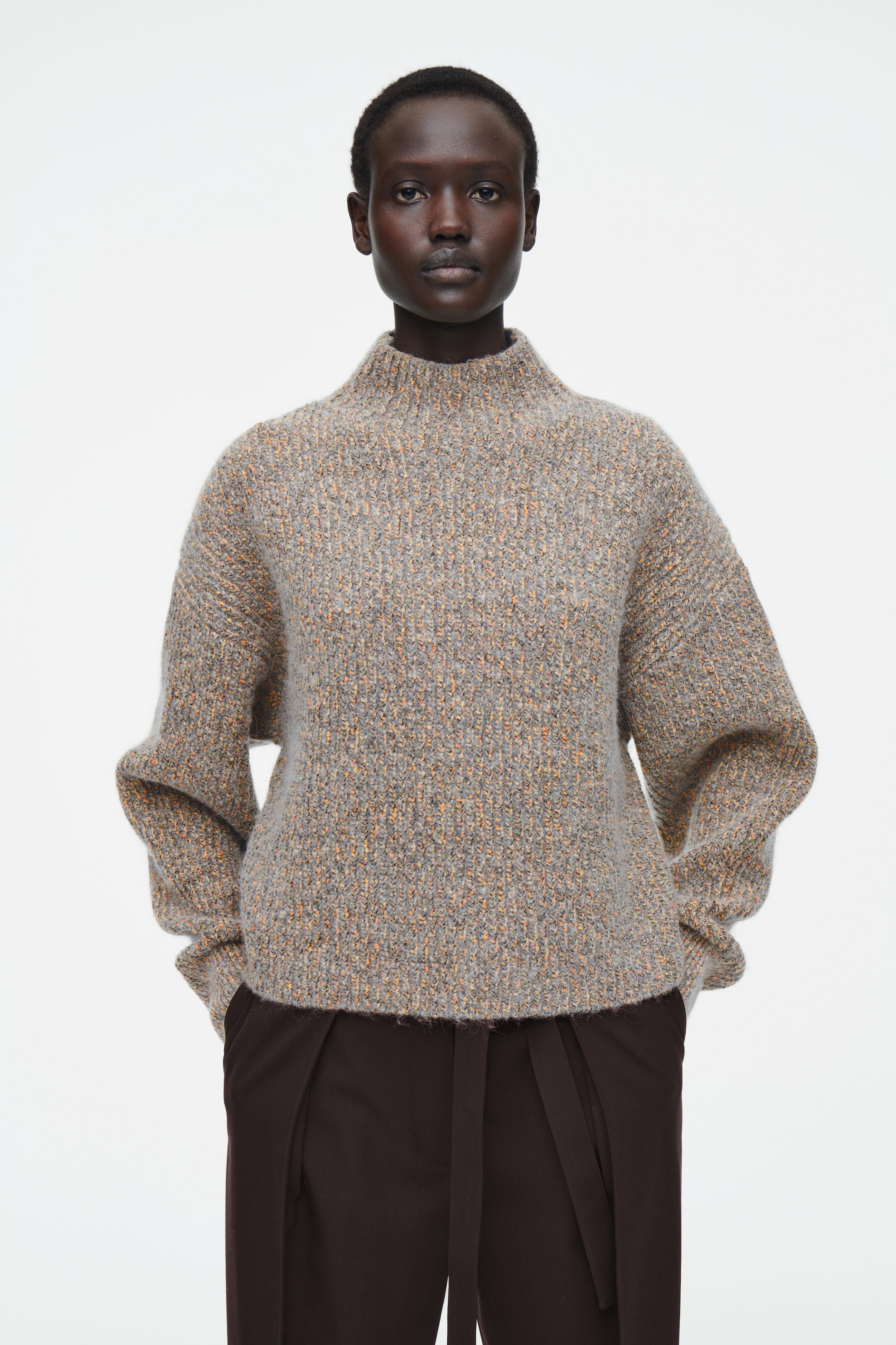 FLECKED TURTLENECK JUMPER