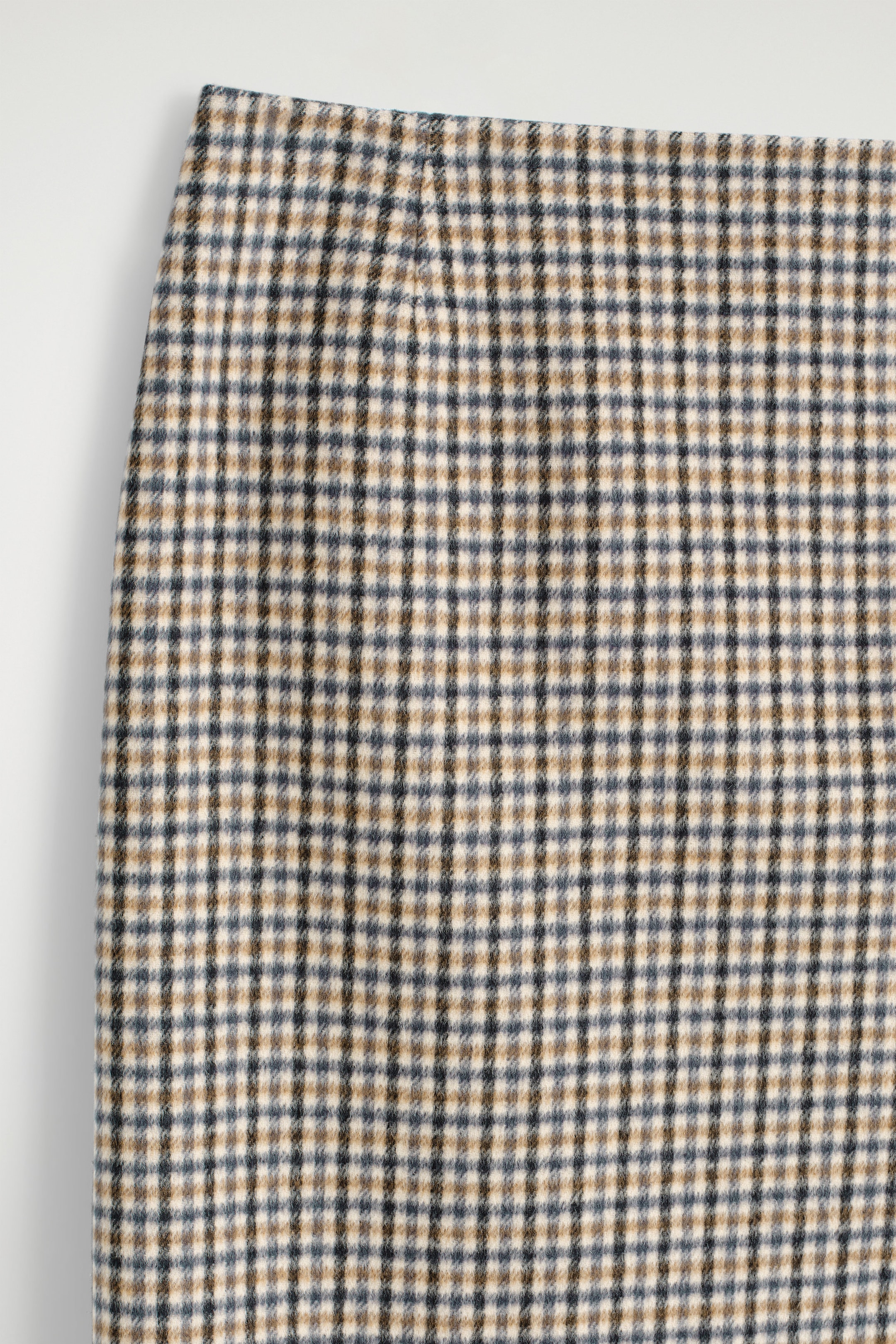 StillMedia/DescriptiveDetail