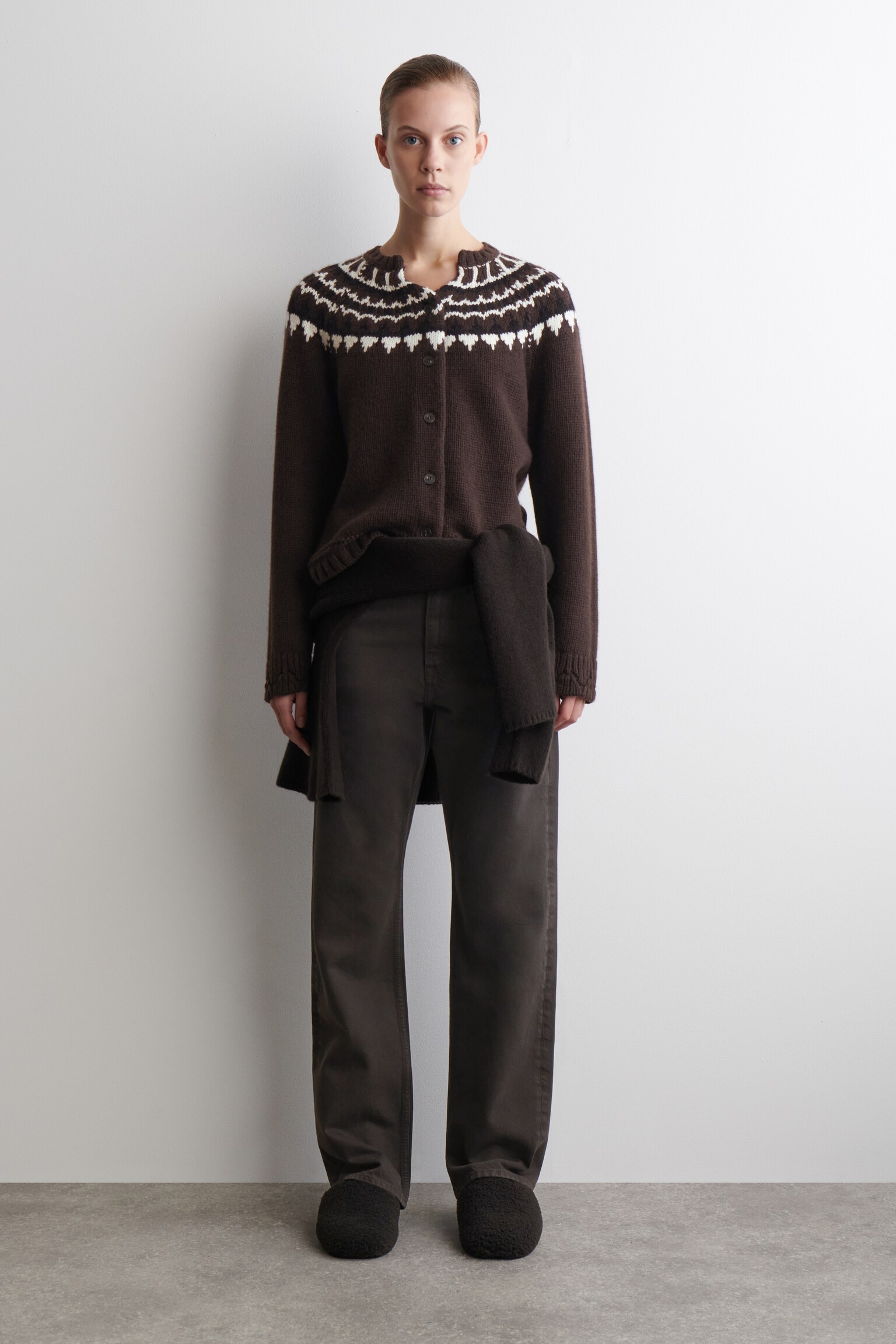 FAIR ISLE GYAPJÚ-KASMÍR KARDIGÁN - BROWN / WHITE - 3