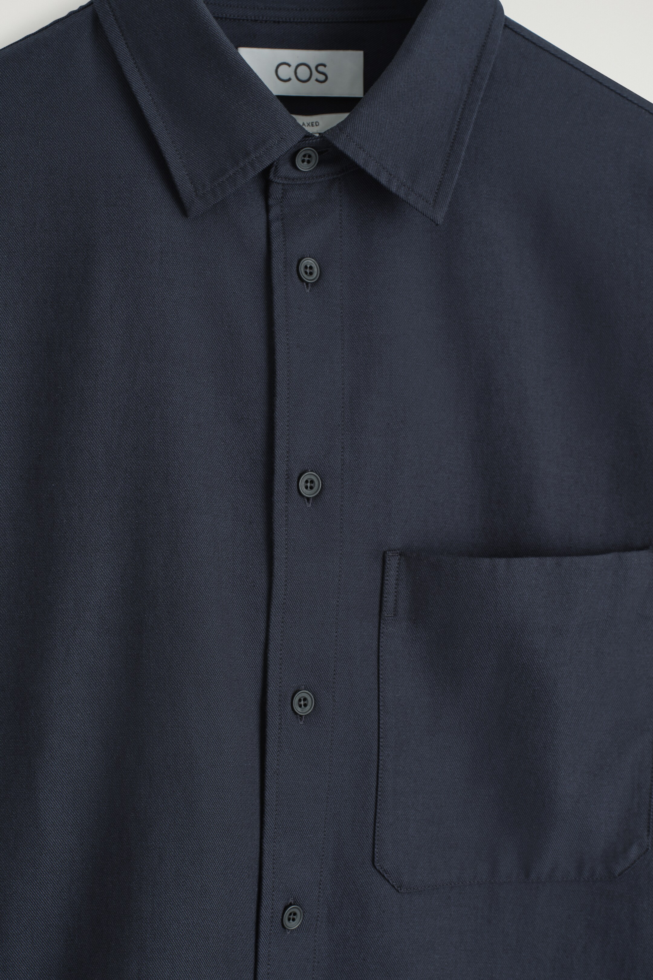 Größeres Bild anzeigen: LOCKERES HEMD AUS TWILL - NAVYBLAU - Men | H&M AT 8