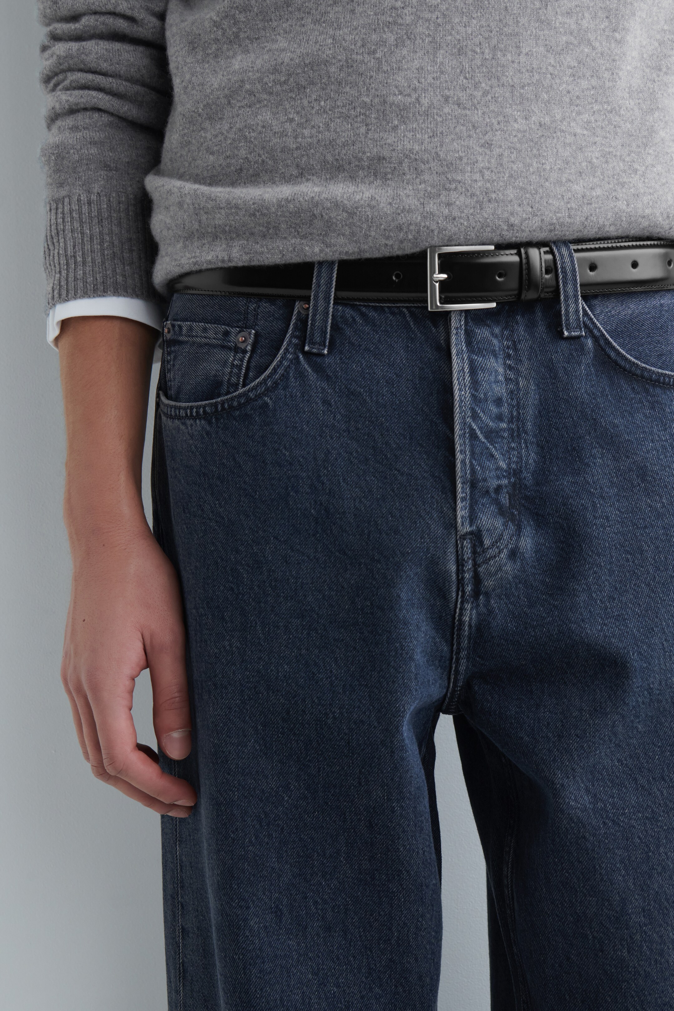 Προβολή μεγαλύτερης εικόνας: ΤΖΙΝ RIDER ΜΕ ΙΣΙΑ ΓΡΑΜΜΗ - ΣΚΟΥΡΟ ΜΠΛΕ - Men | H&M GR 2