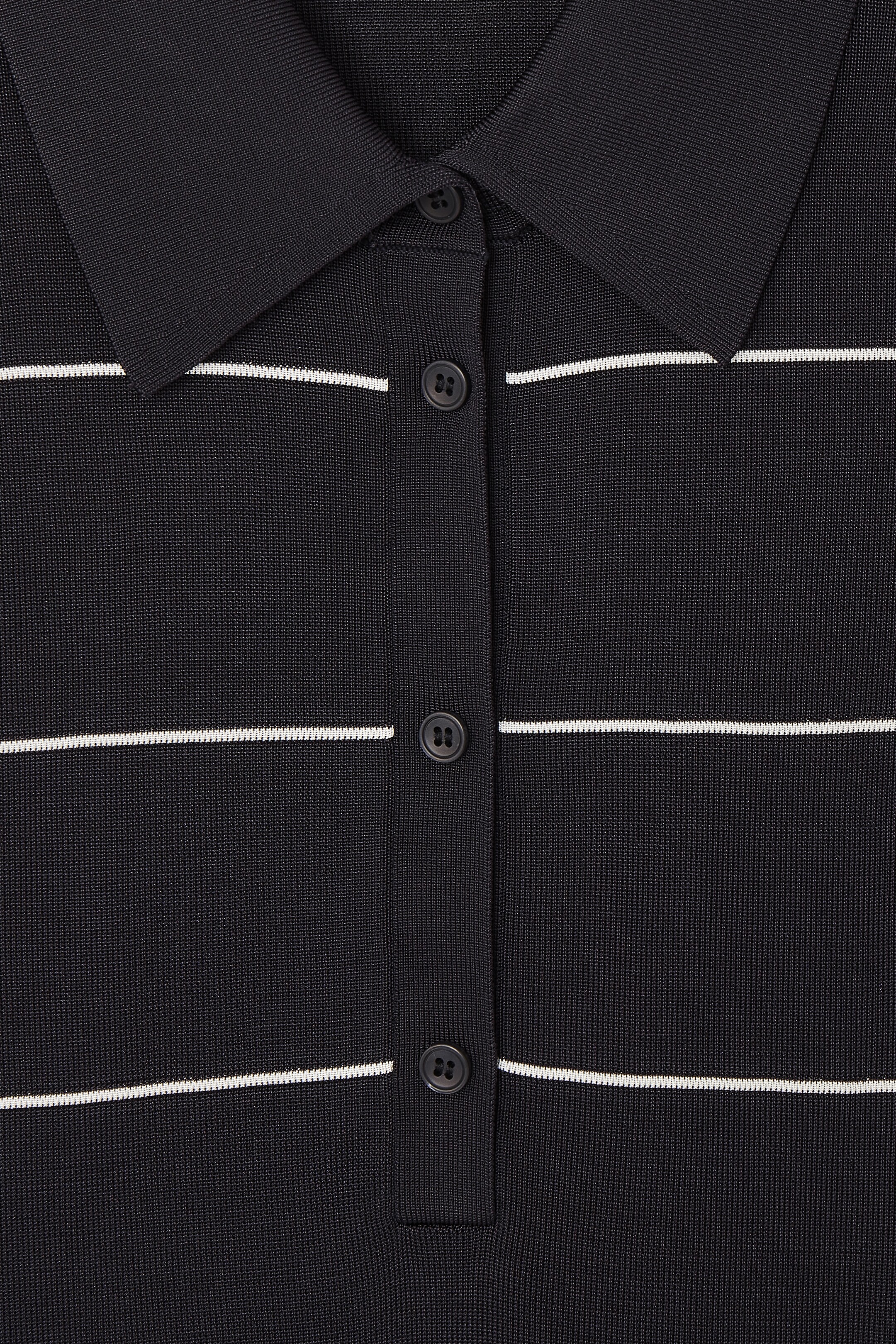 Ingrandisci l'immagine: STRIPED KNITTED POLO SHIRT - NAVY / STRIPED - DONNA | H&M CH 2
