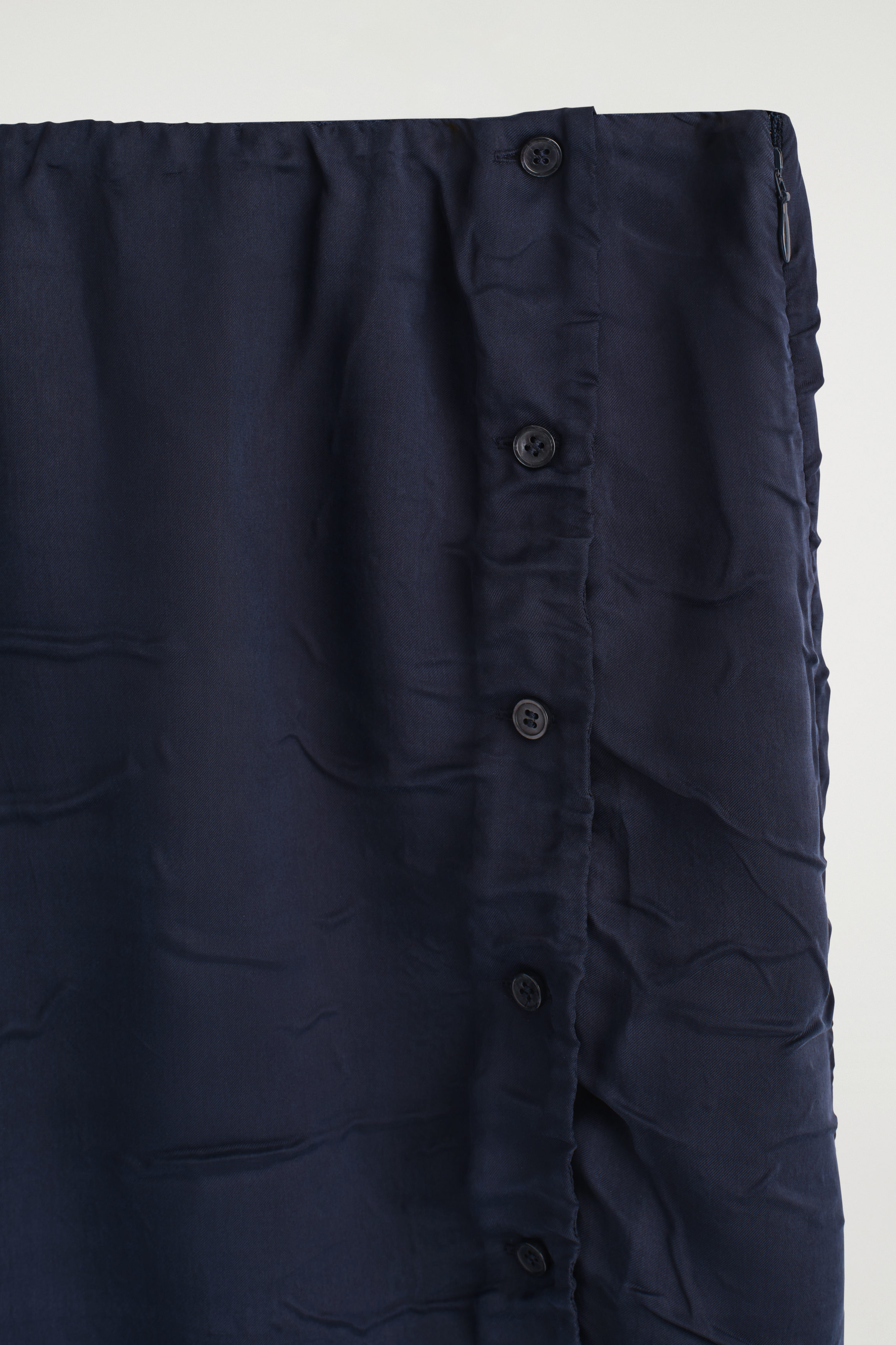 GATHERED CRINKLED MIDI SKIRT - NAVY | COS US