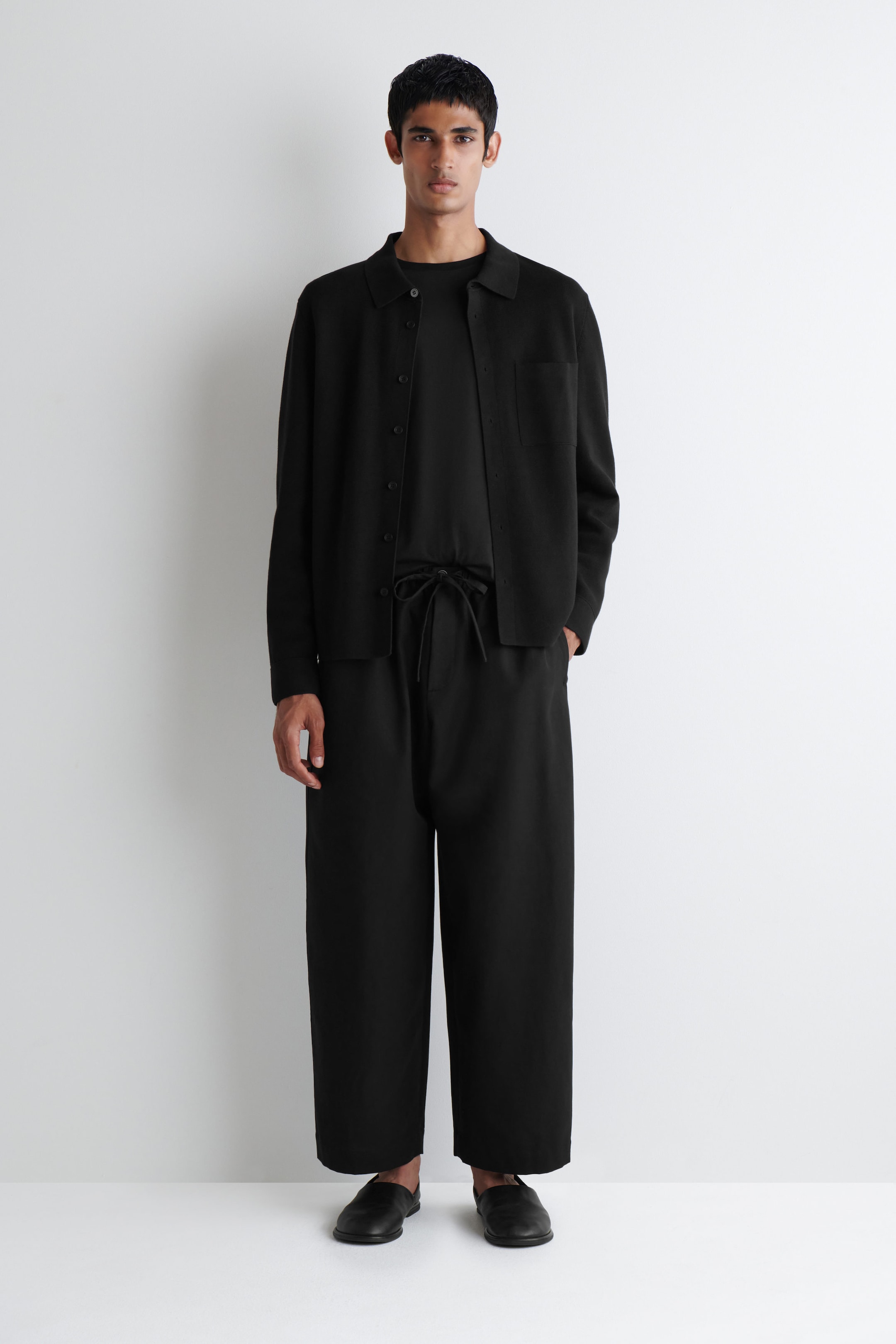 BARREL-LEG DRAWSTRING PANTS