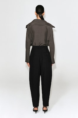 PLEATED BALLOON-LEG PANTS — BLACK 5
