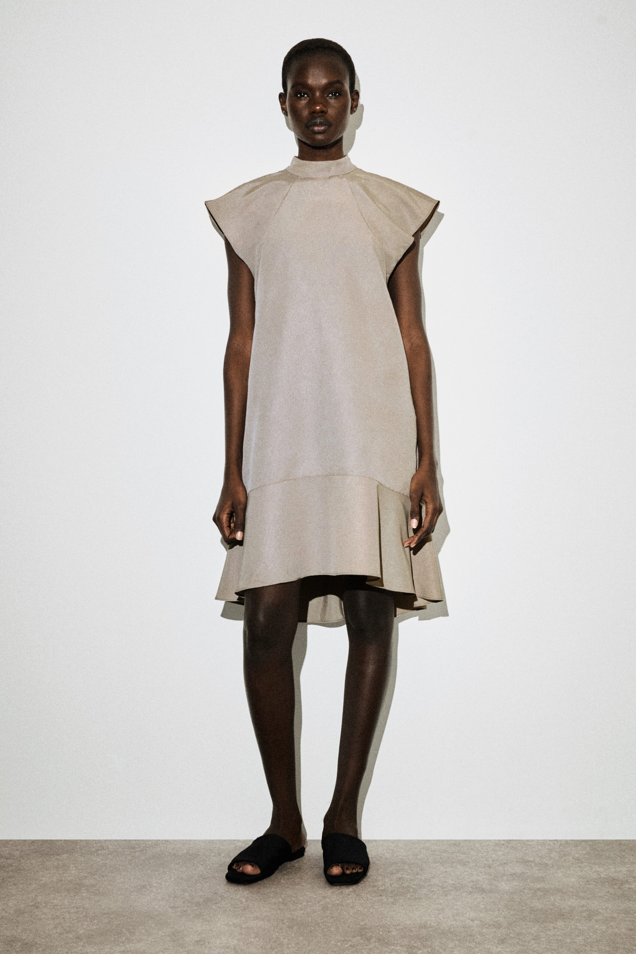 SCULPTED TURTLENECK DRESS