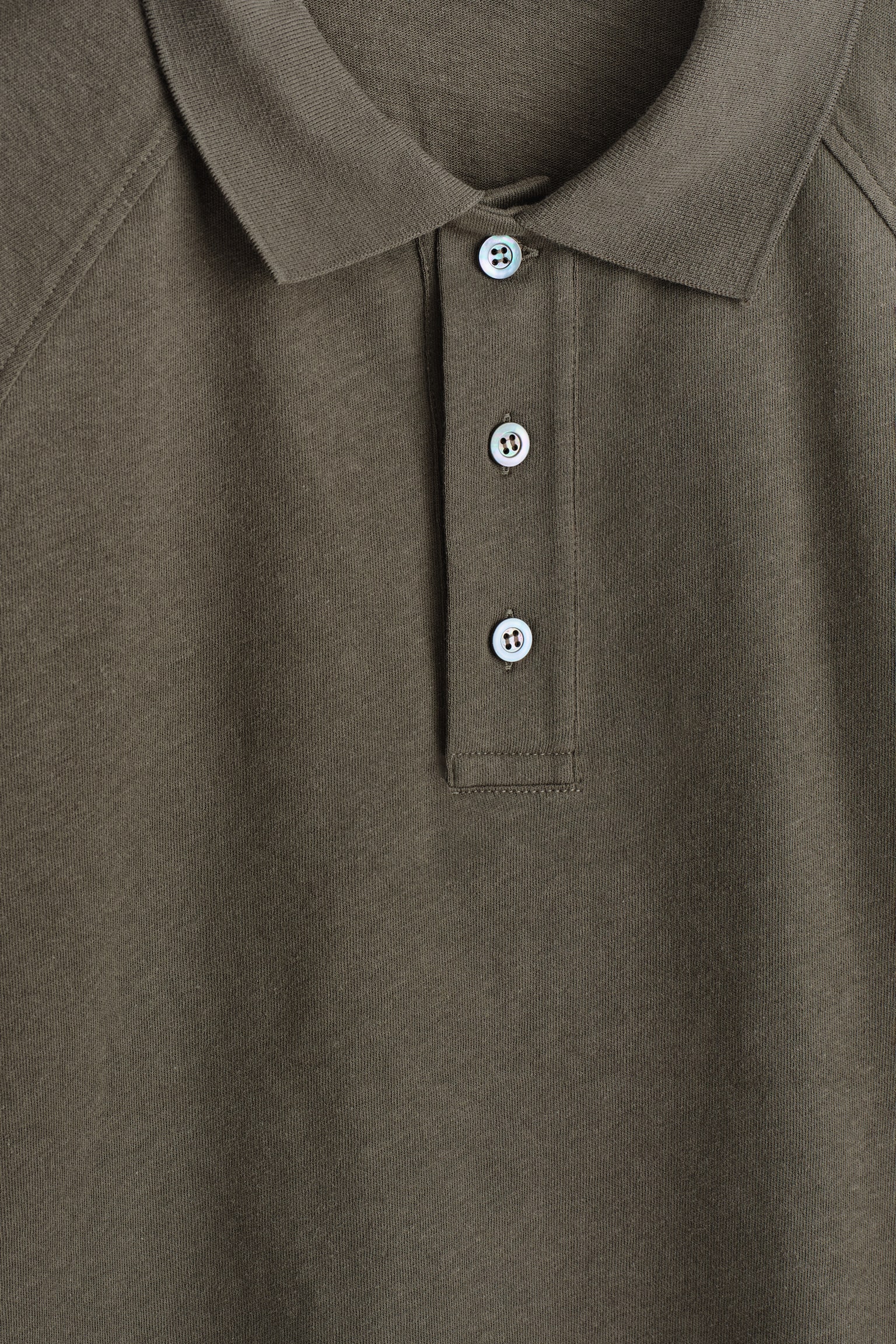 POLO EN MEZCLA DE ALGODÓN Y LINO RELAXED FIT - MARRÓN/AZUL MARINO - 4