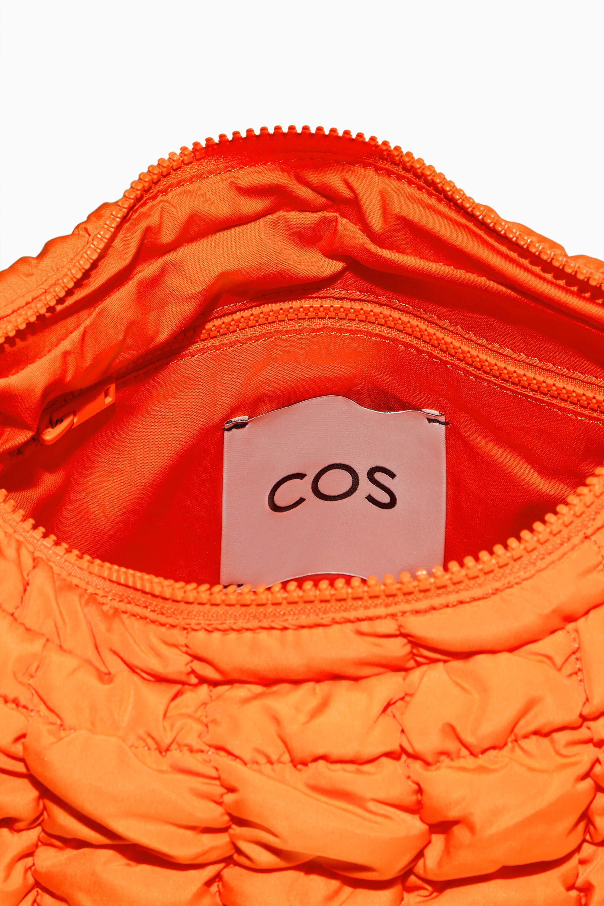 【COS】 Quilted Mini Bag : Bright Orange cos-quilted-mini-bag.jpg?class