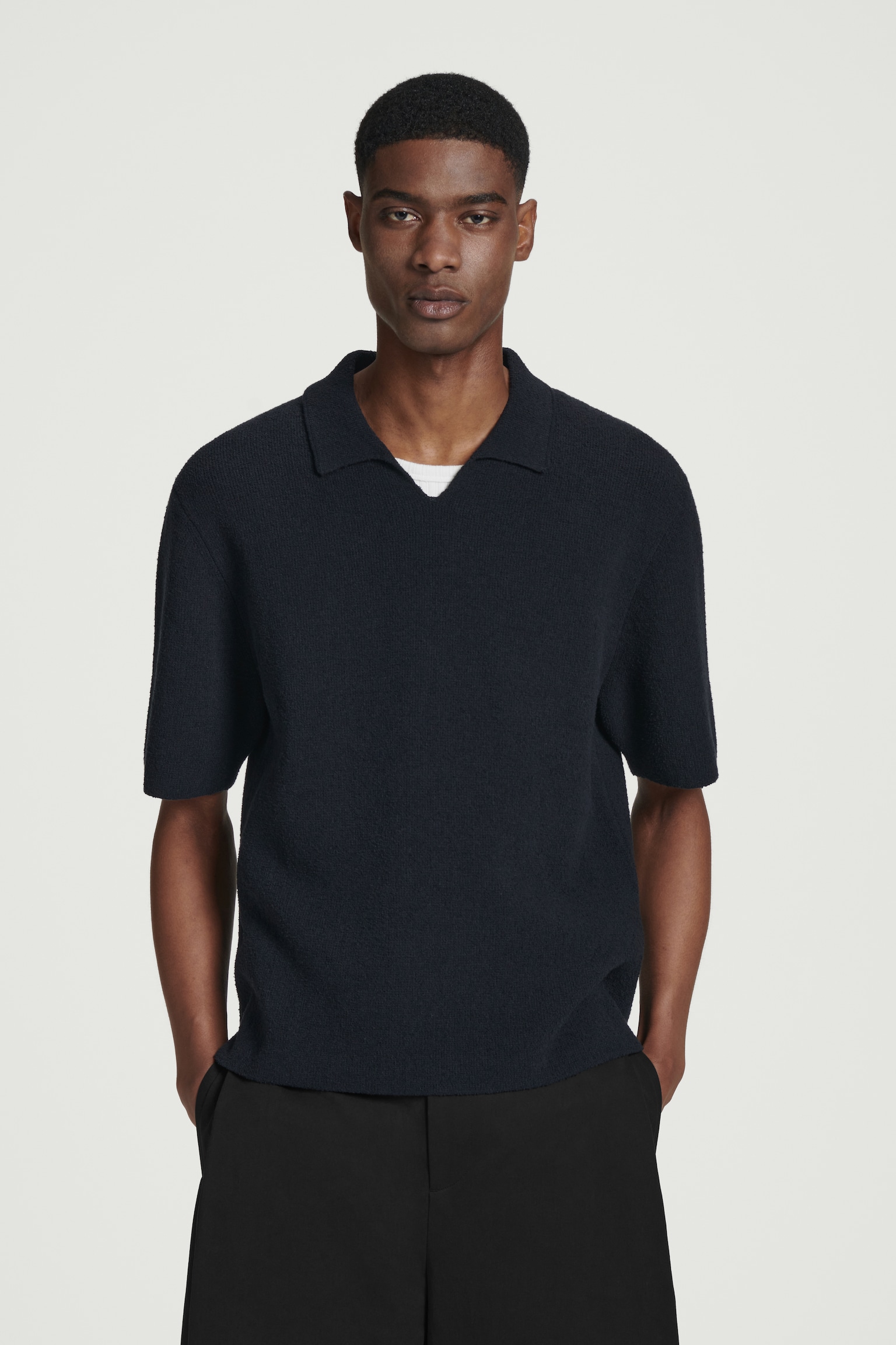 POLO IN MAGLIA BOUCLÉ CON COLLETTO APERTO - BLU NAVY/VERDE