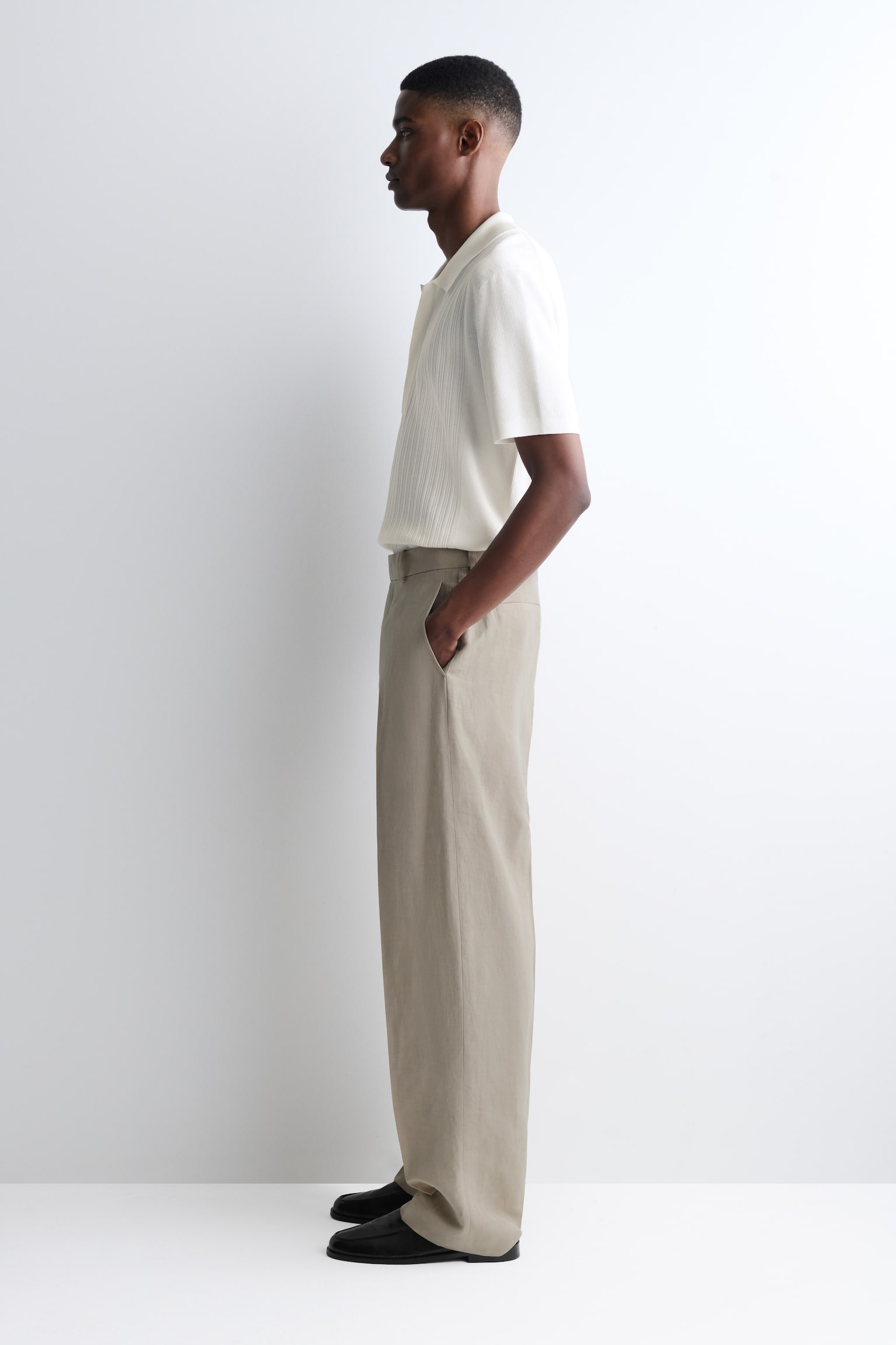 Linnen broek met losse pasvorm en rechte pijpen - buinbeige - 4