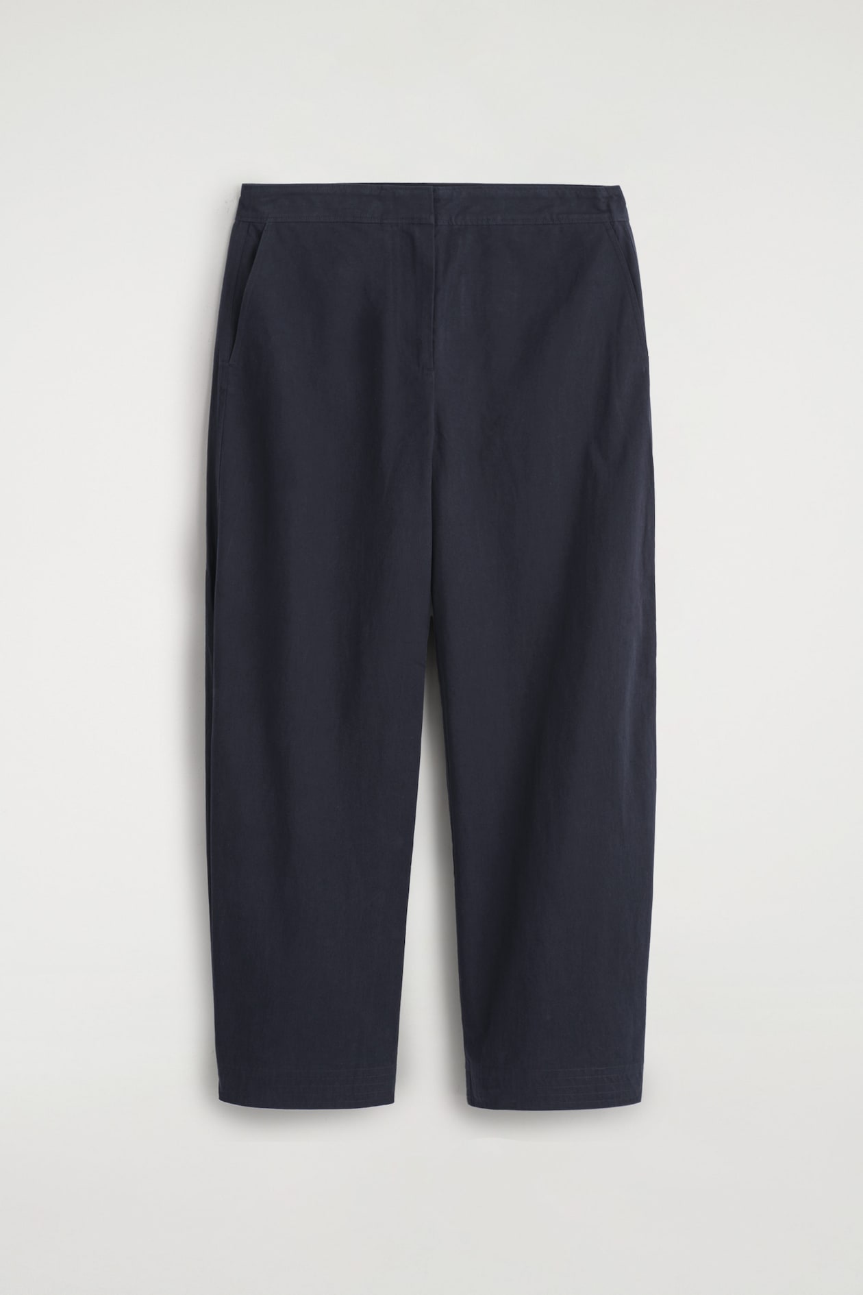 PIMA COTTON BARREL-LEG TROUSERS — NAVY