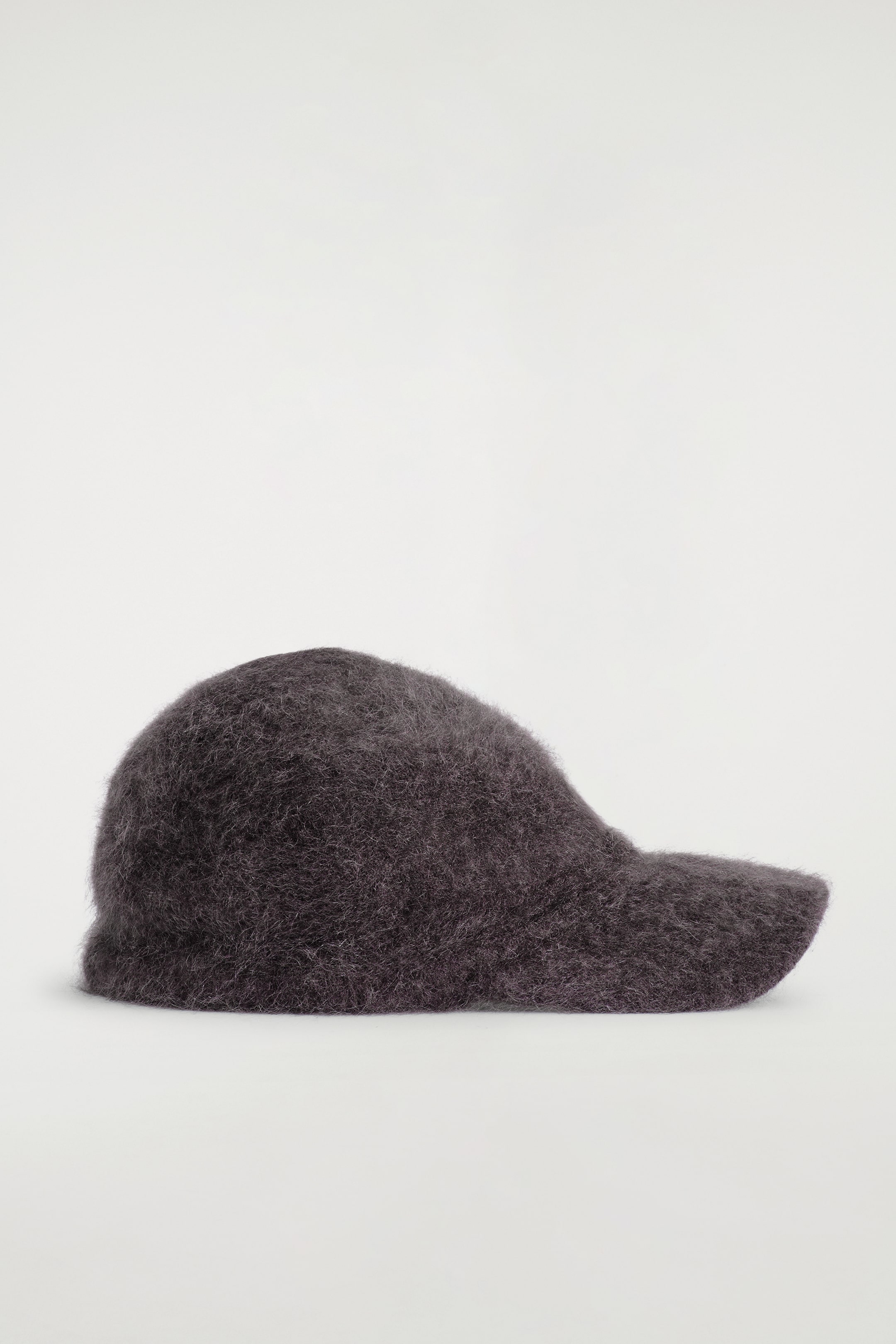 Visualizza immagine più grande: BERRETTO DA BASEBALL IN CASHMERE SPAZZOLATO - MARRONE - DONNA | H&M IT 3