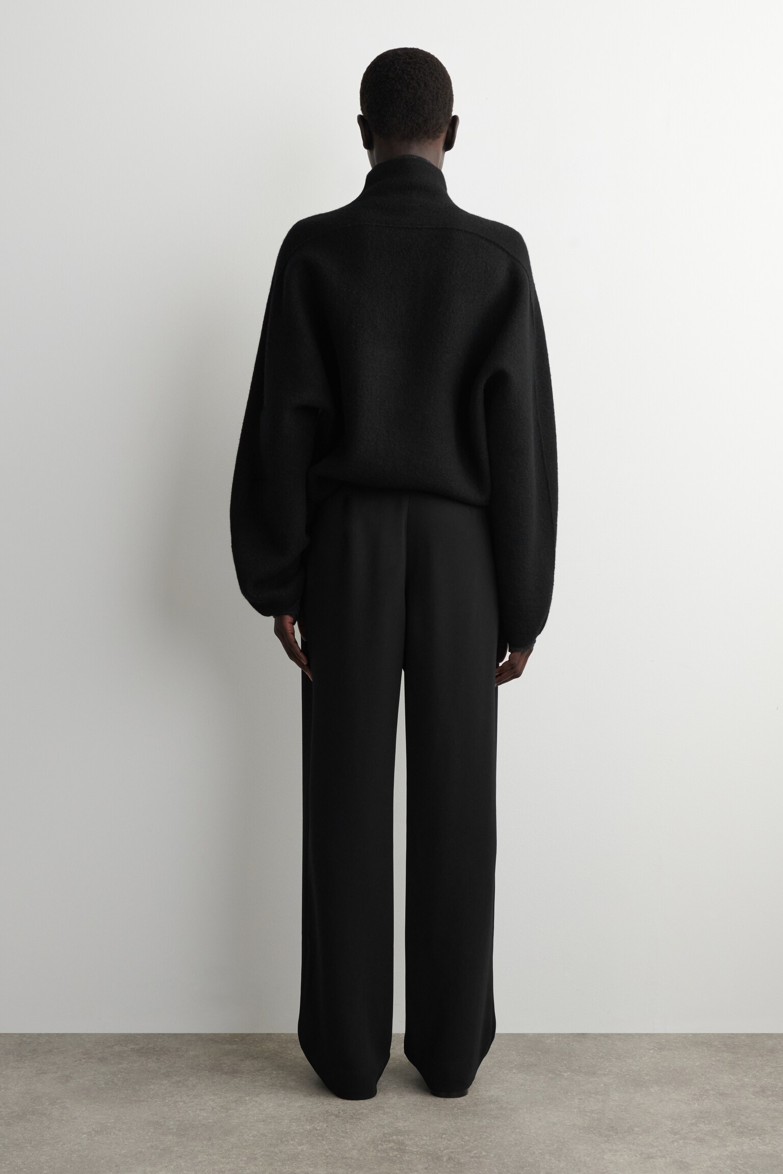 מכנסיים מחויטים עם רגל ישרה - שחור - 6