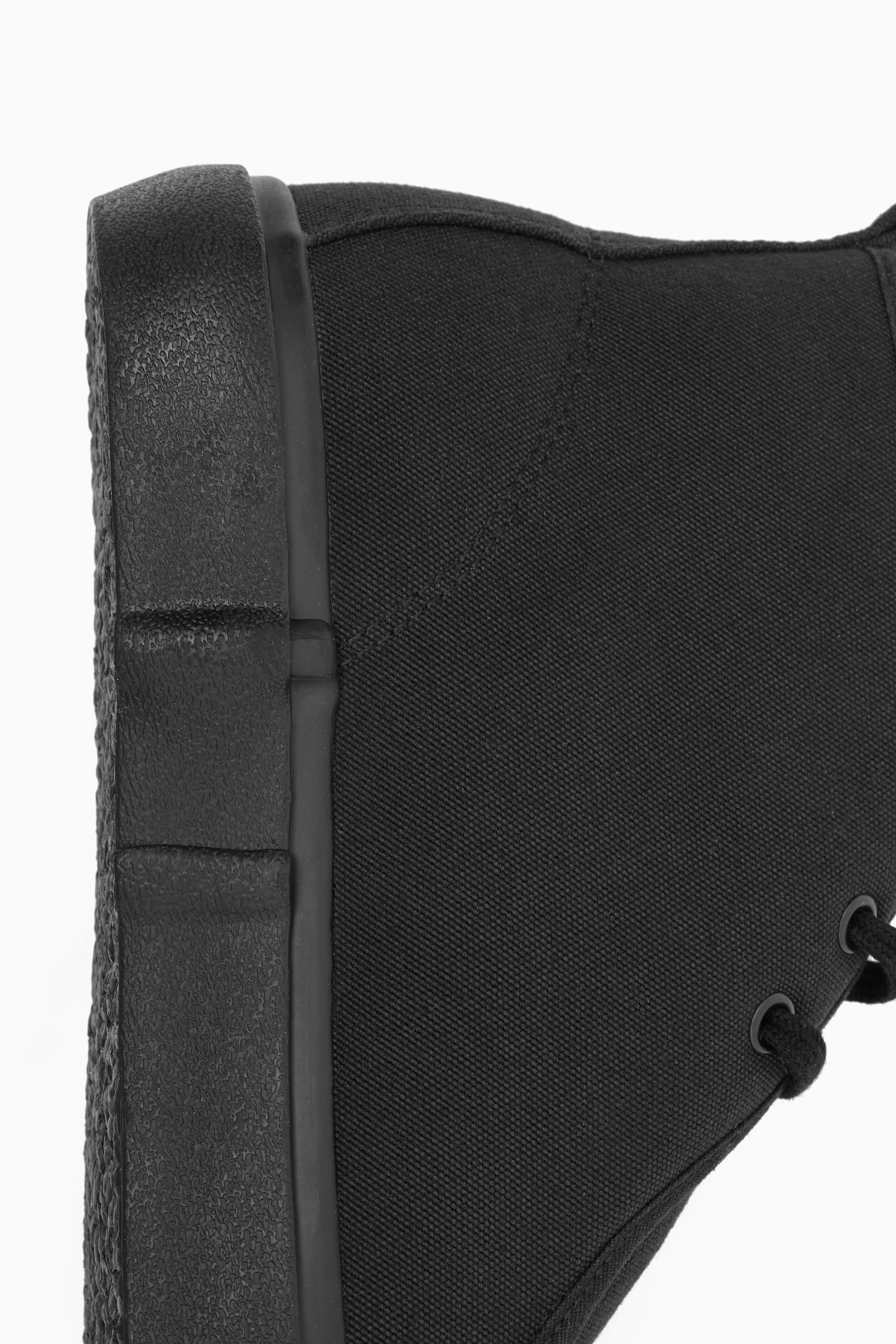 Grösseres Bild ansehen: CHUKKA-SCHUHE AUS CANVAS - SCHWARZ - HERREN | H&M CH 5