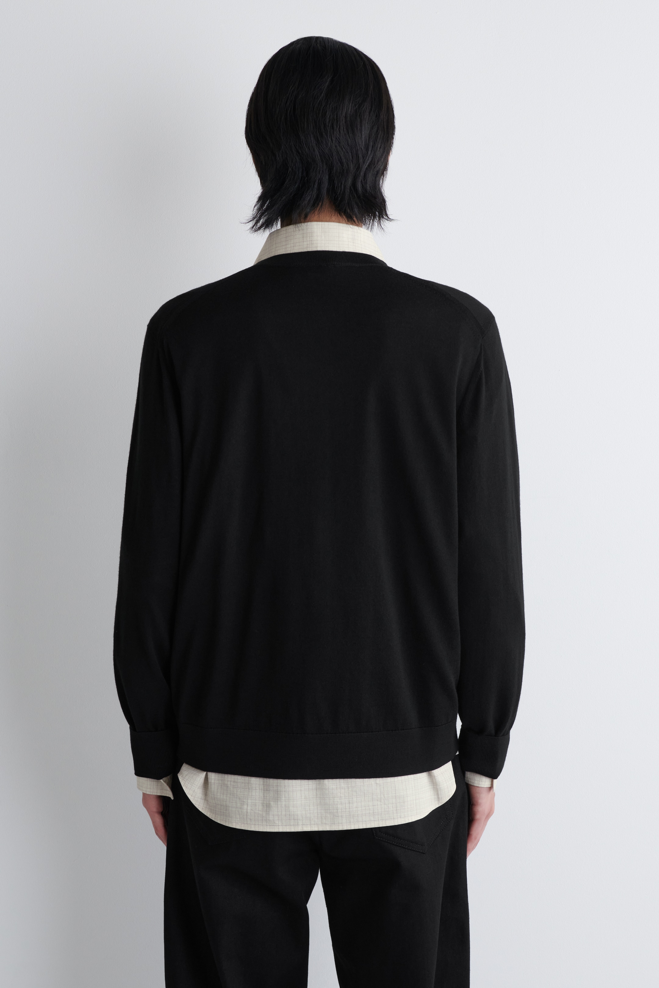 Visualizza immagine più grande: CARDIGAN GIROCOLLO IN LANA MERINO - NERO - UOMO | H&M IT 5