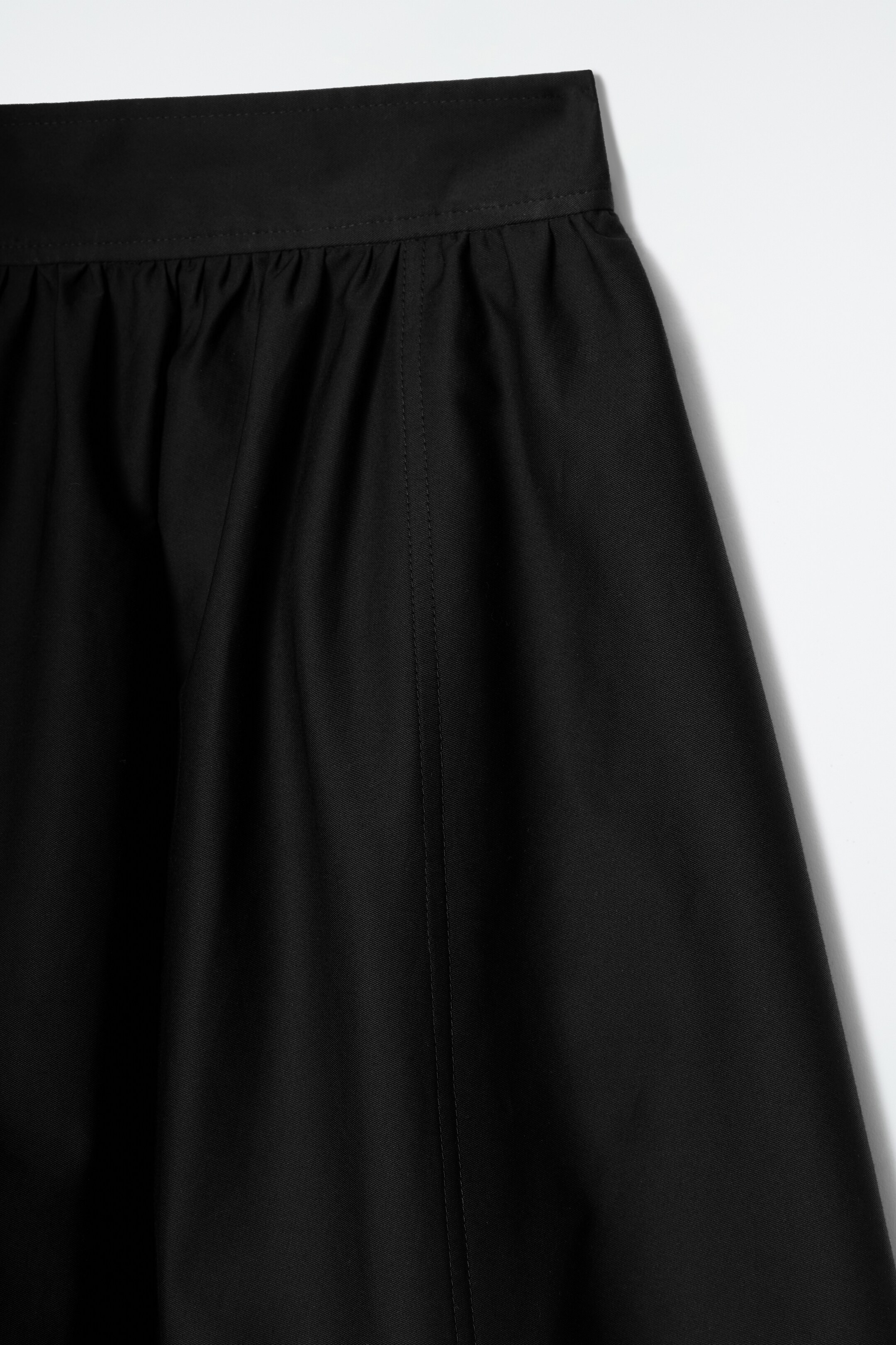Agrandir l'image: JUPE MIDI TAILLE ÉLASTIQUÉE - NOIR - FEMME | H&M CH 6