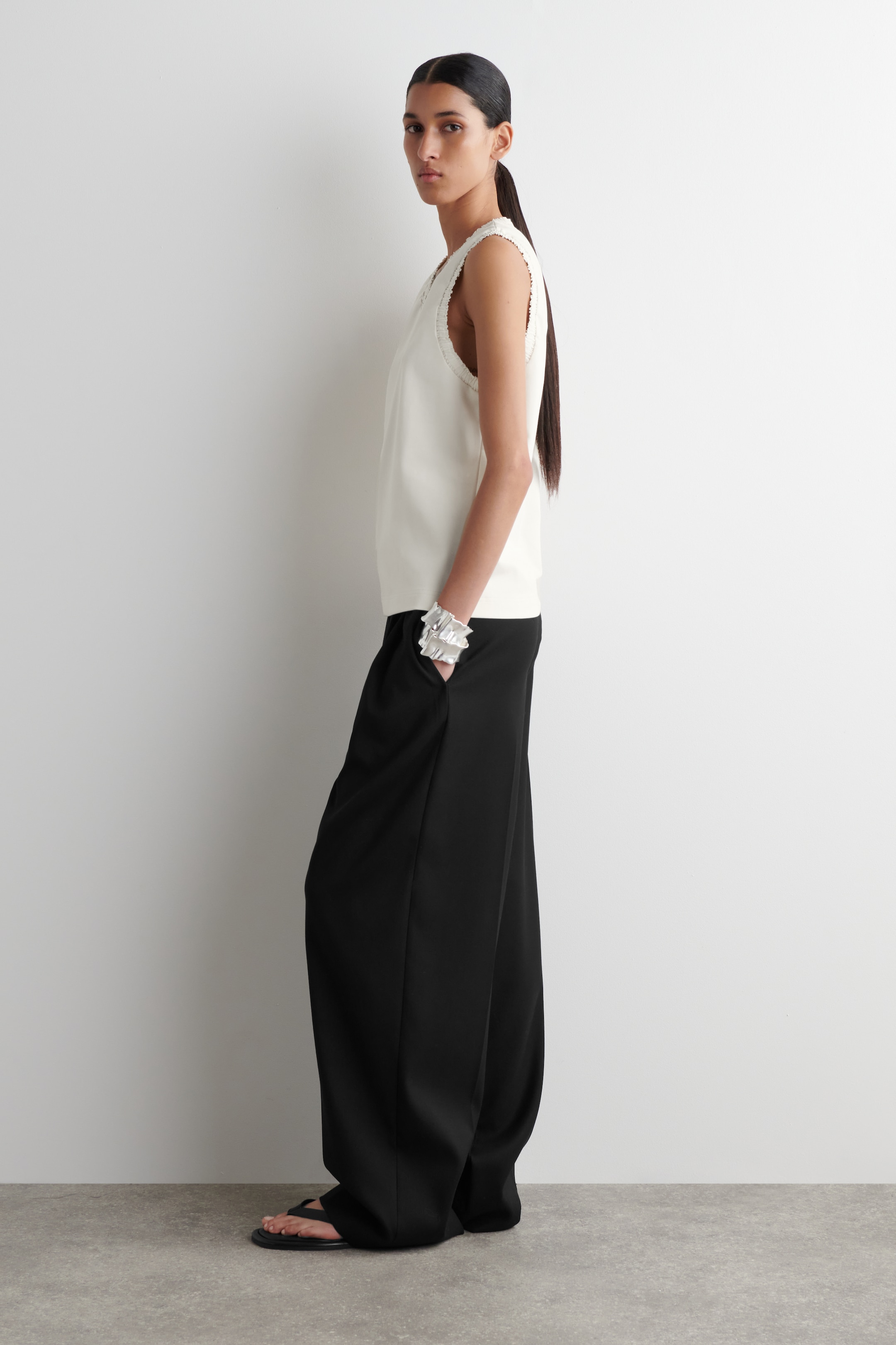 Se større billede: RYNKET TANKTOP I BOMULD - ECRU - DAME | H&M DK 3