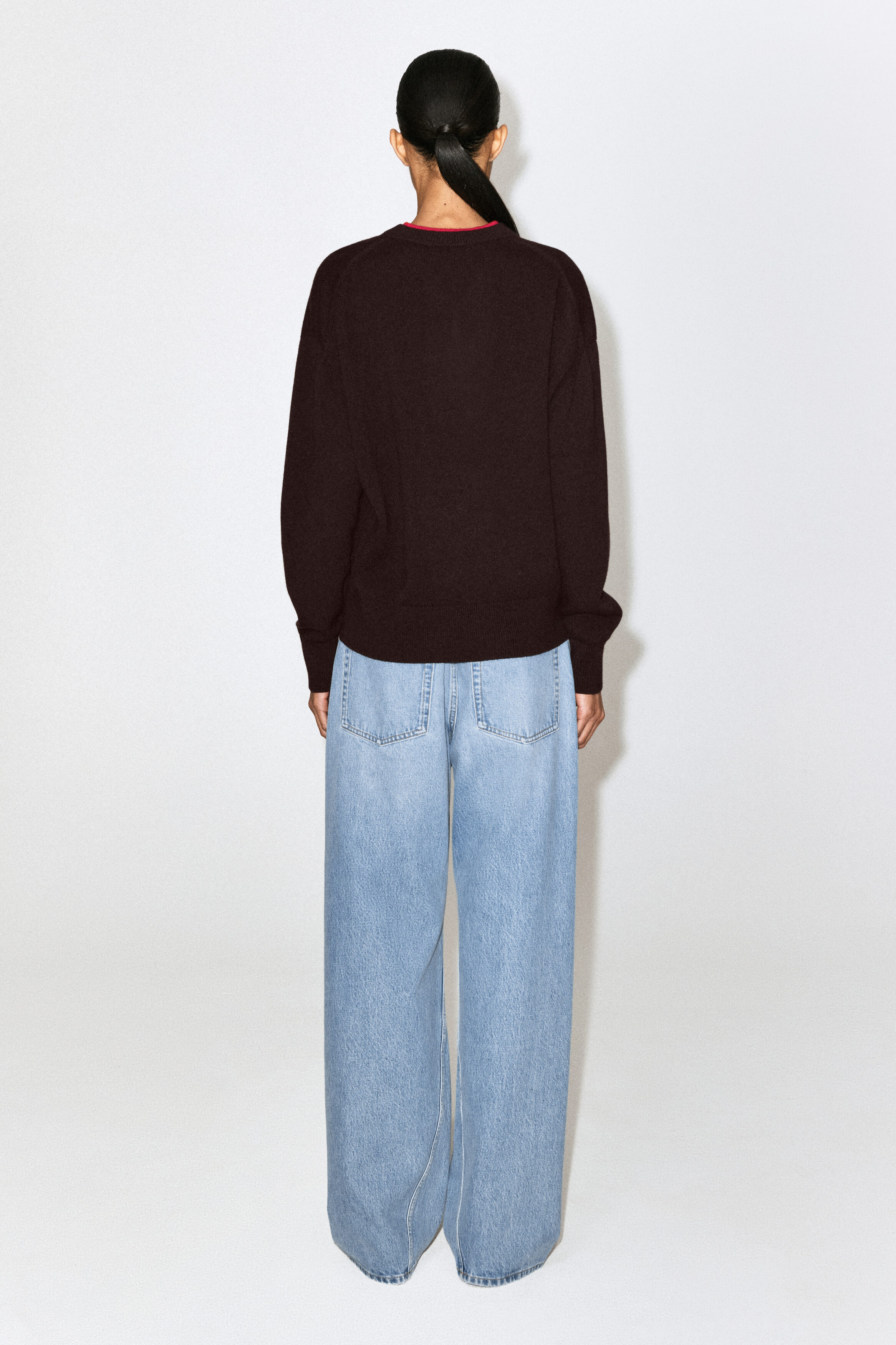 MERINO WOOL LAYERED V-NECK SWEATER - thumbnail 5
