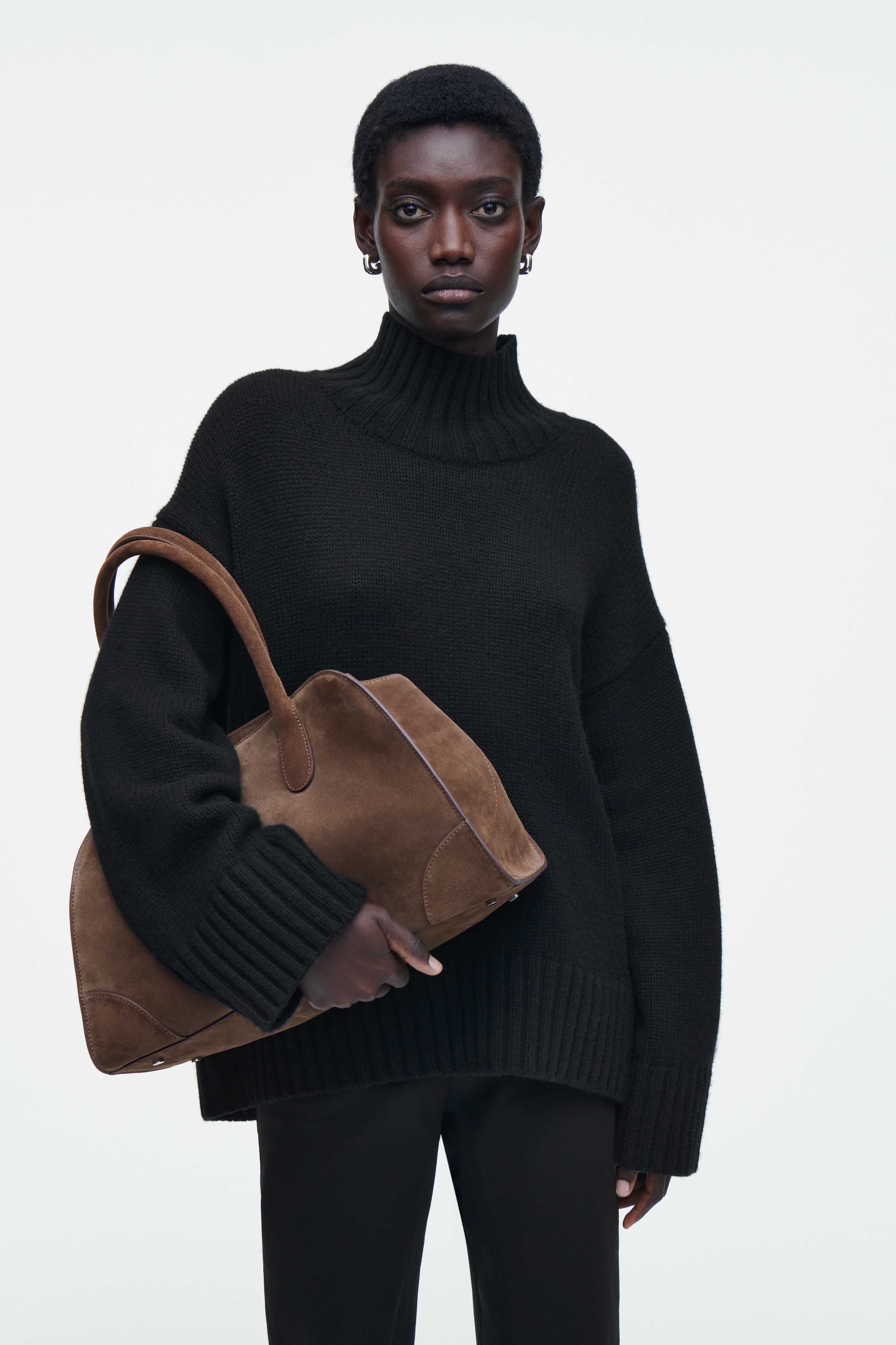 SKÓRZANA MAŁA TORBA STUDIO TYPU BOWLING BAG - BRĄZOWY