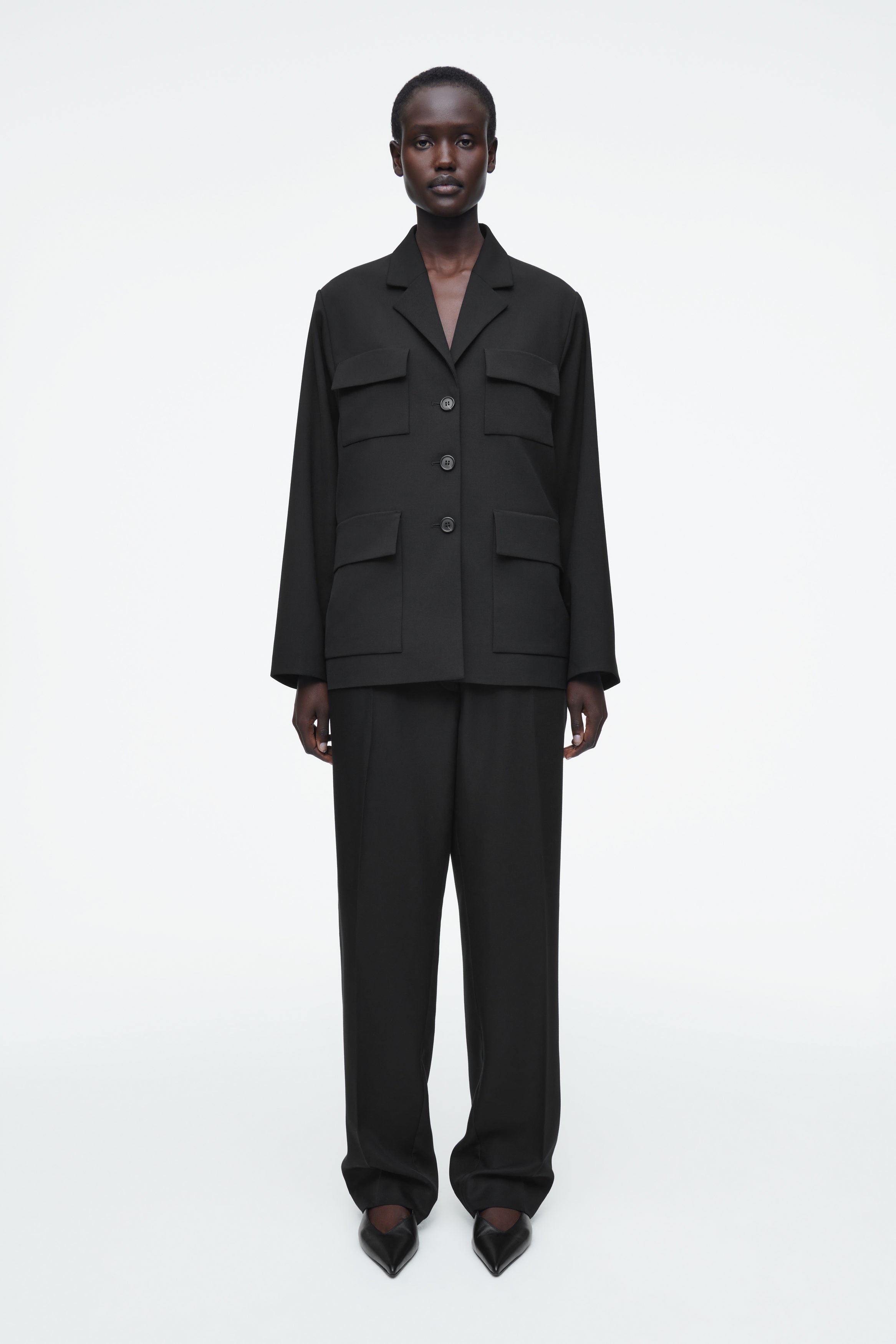 パンツ PESERICO Women Straight Pants P04788 01972005 Black Women's Trousers New Arrivals | Peserico US
