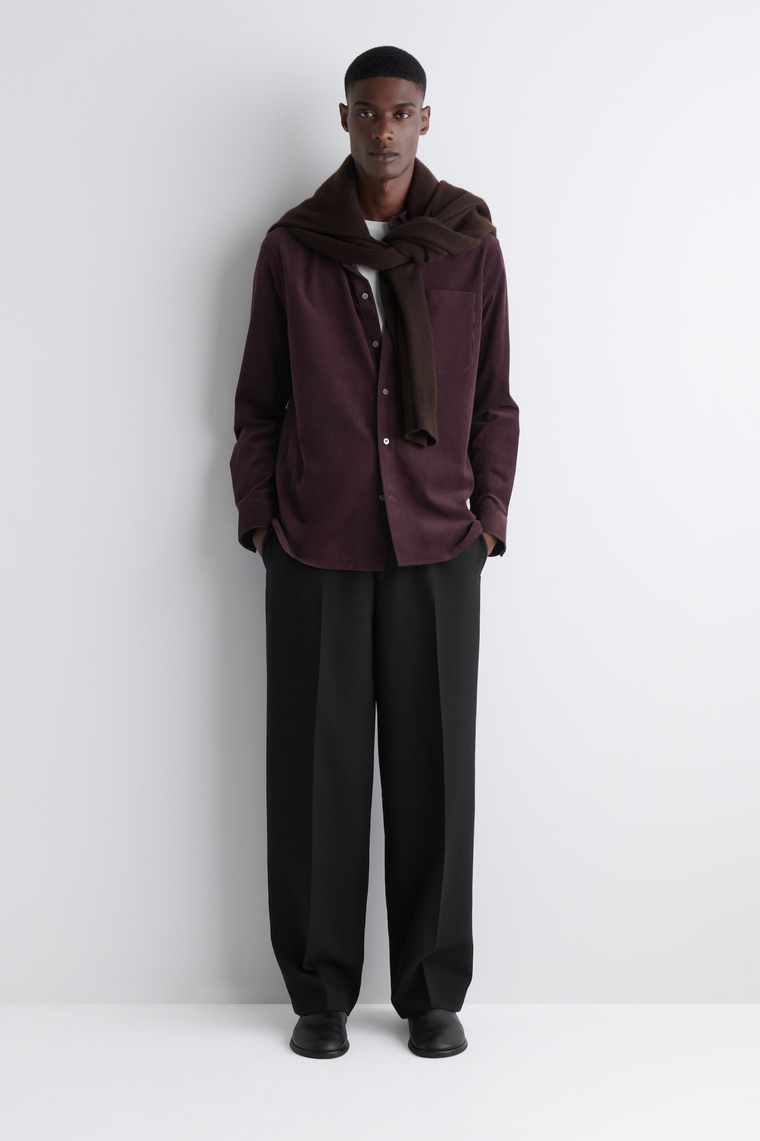 RELAXOVANÁ MANŠESTROVÁ KOŠILE - VÍNOVÁ/DARK KHAKI / PRINTED - 6
