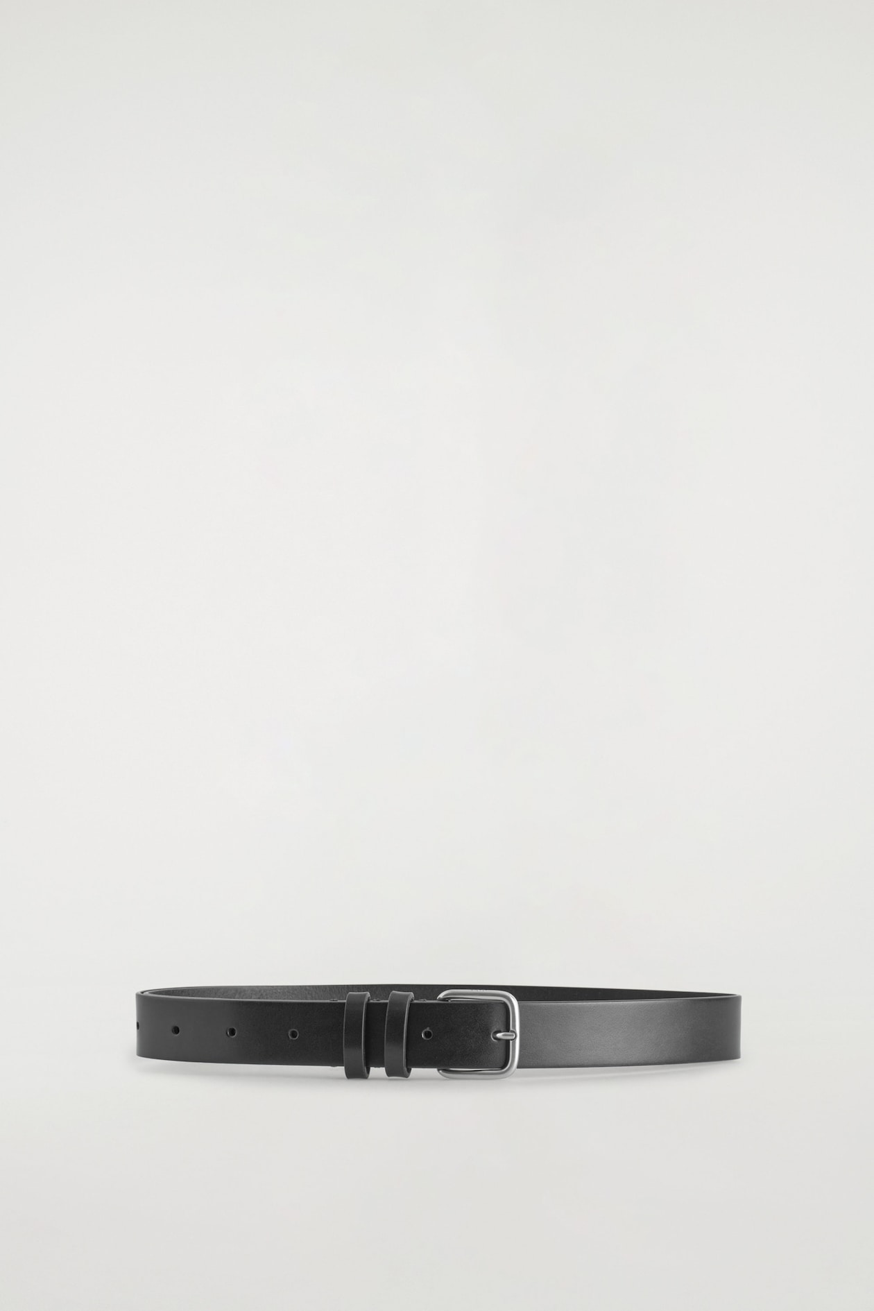 CLASSIC LEATHER BELT — BLACK / SILVER