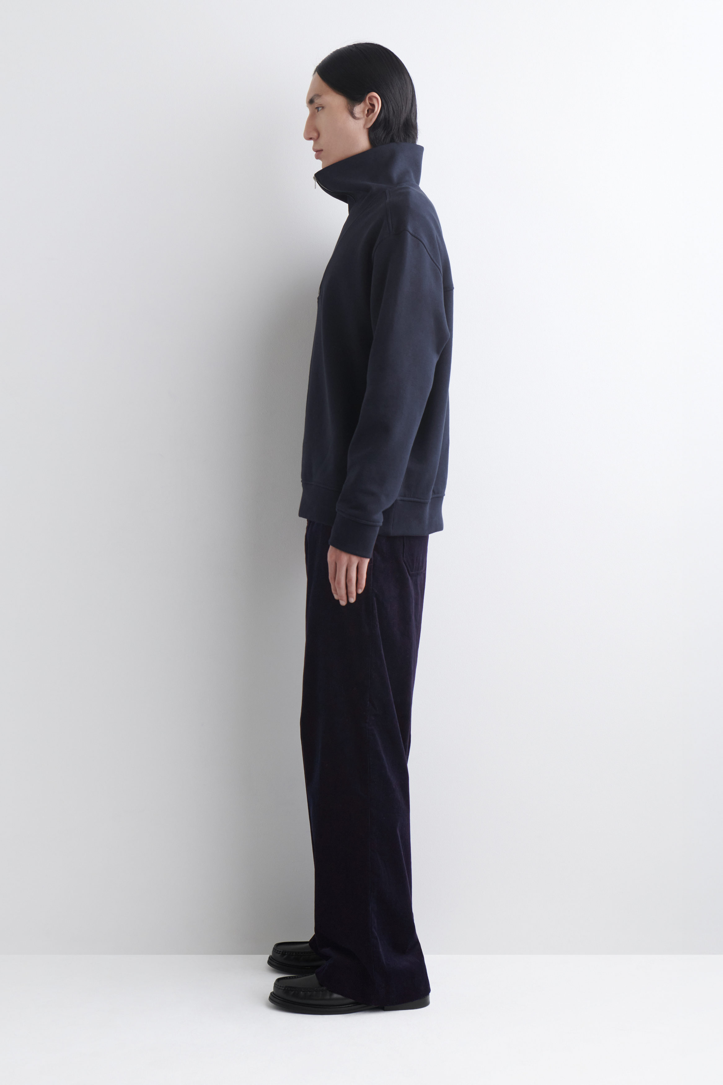 MOCK-NECK ZIP-UP SWEATSHIRT - NAVY | COS US