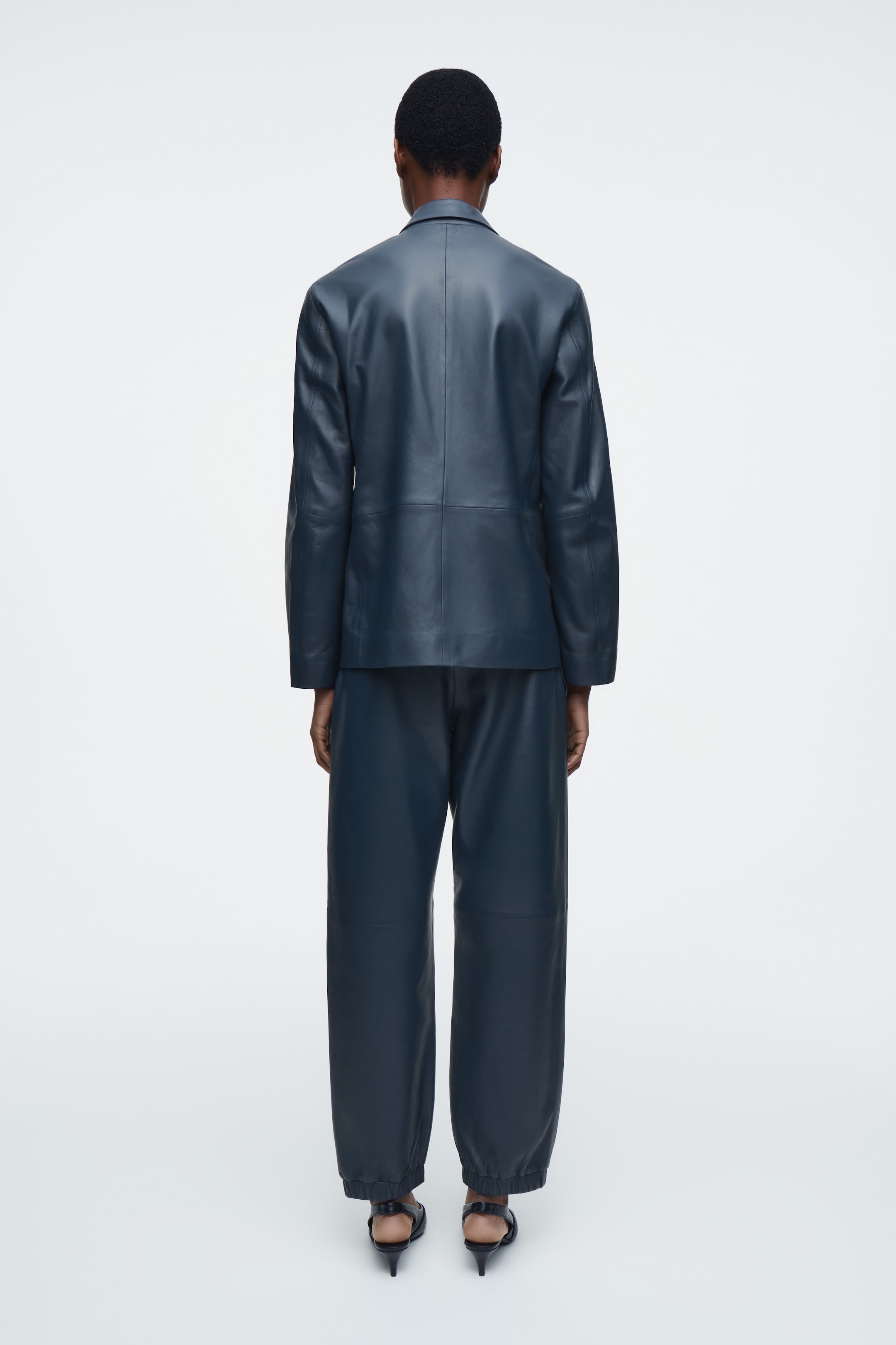 View larger image: LEATHER STRAIGHT-LEG JOGGERS - NAVY - Ladies | H&M GB 4