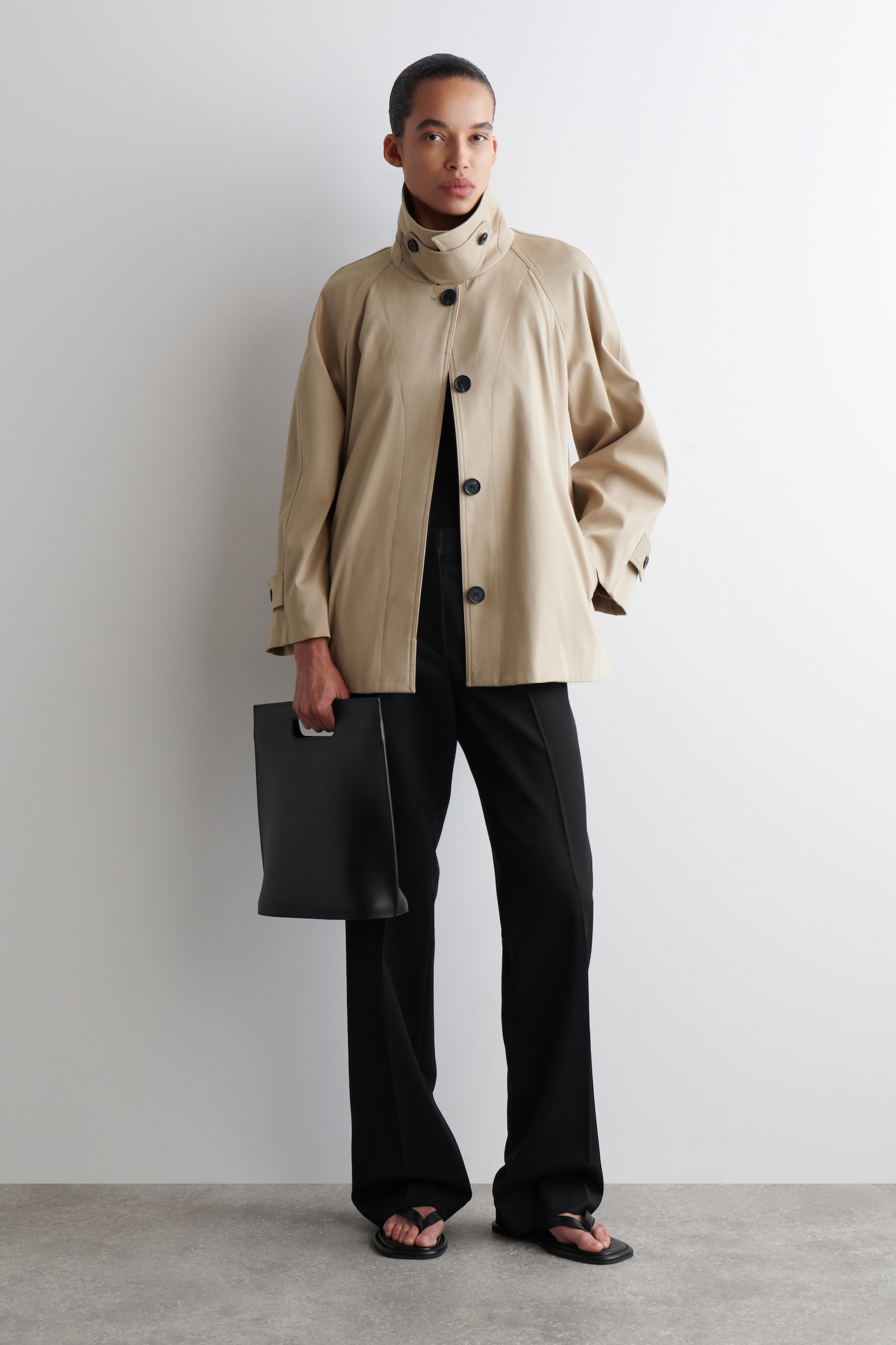 TRENCHCOAT IN A-LINIE - BEIGE - 5