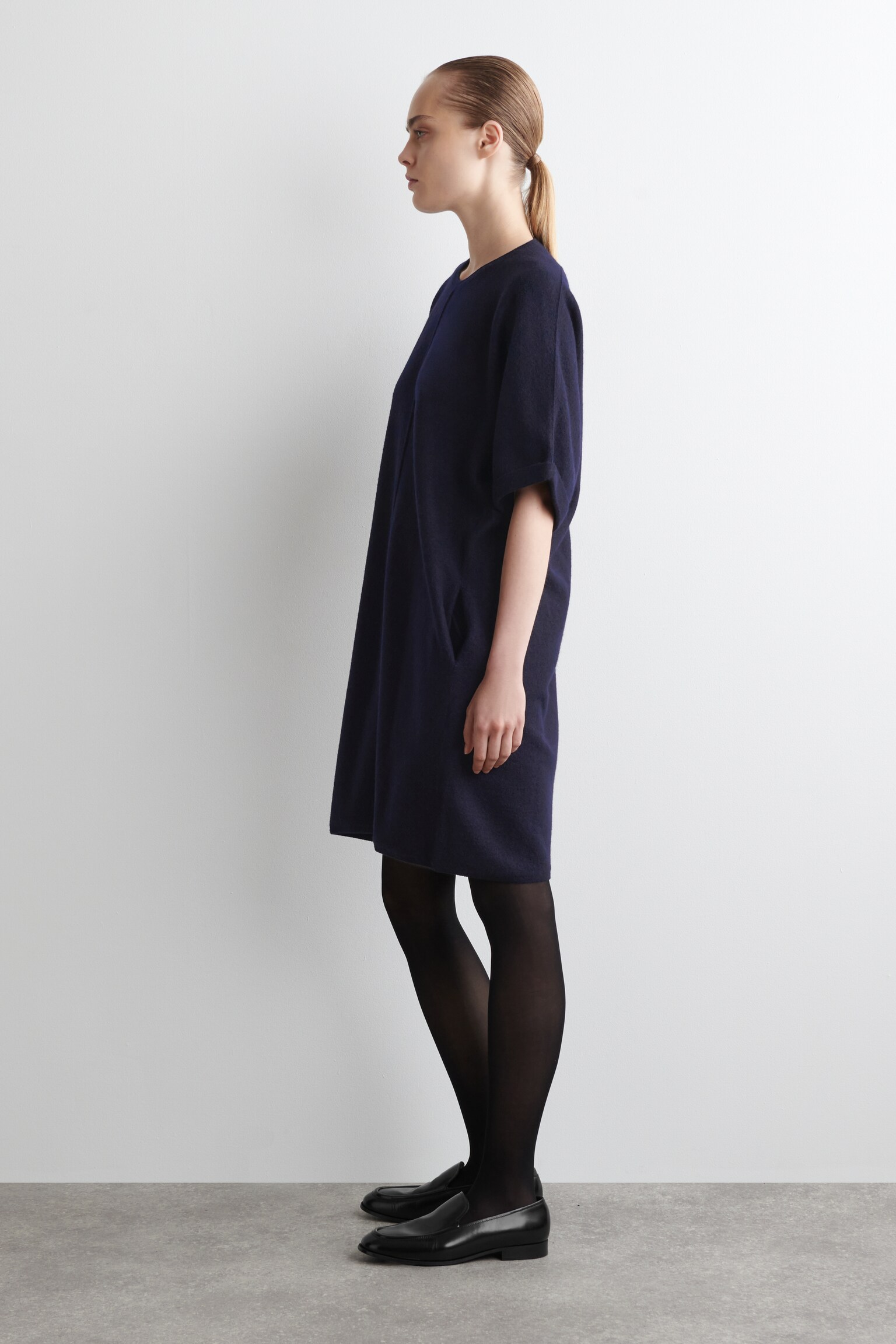 VESTIDO CORTO DE LANA MERINO - AZUL MARINO/GRIS JASPEADO - 5
