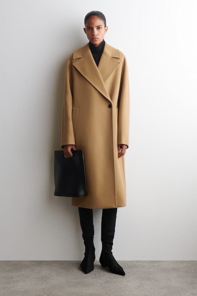 OVERSIZED DOUBLE-BREASTED WOOL LONG COAT — CAMEL